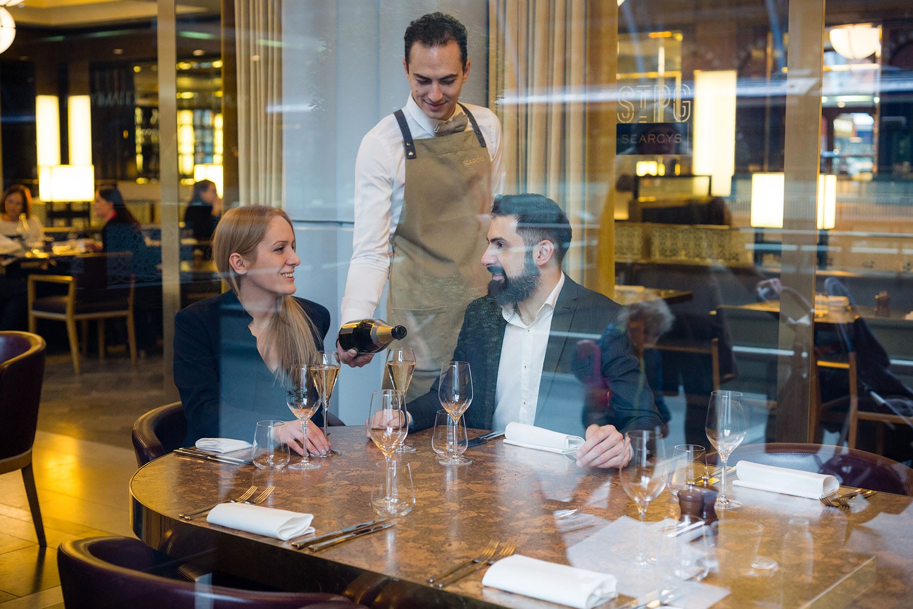 Champagne Bar at St Pancras: elegant dining for corporate events and intimate gatherings.
