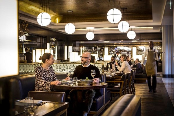Champagne Bar at St Pancras: elegant dining for networking events and intimate meetings.
