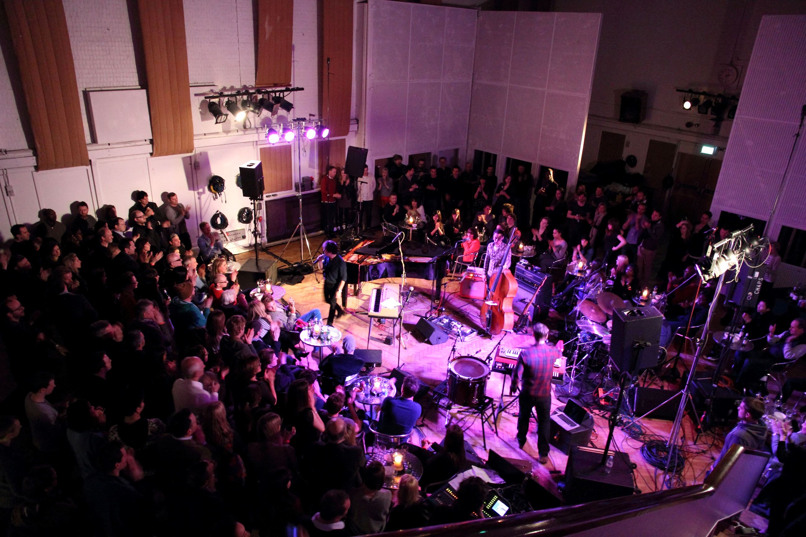 Studio Two - v2zzhnq0ei0.jpg