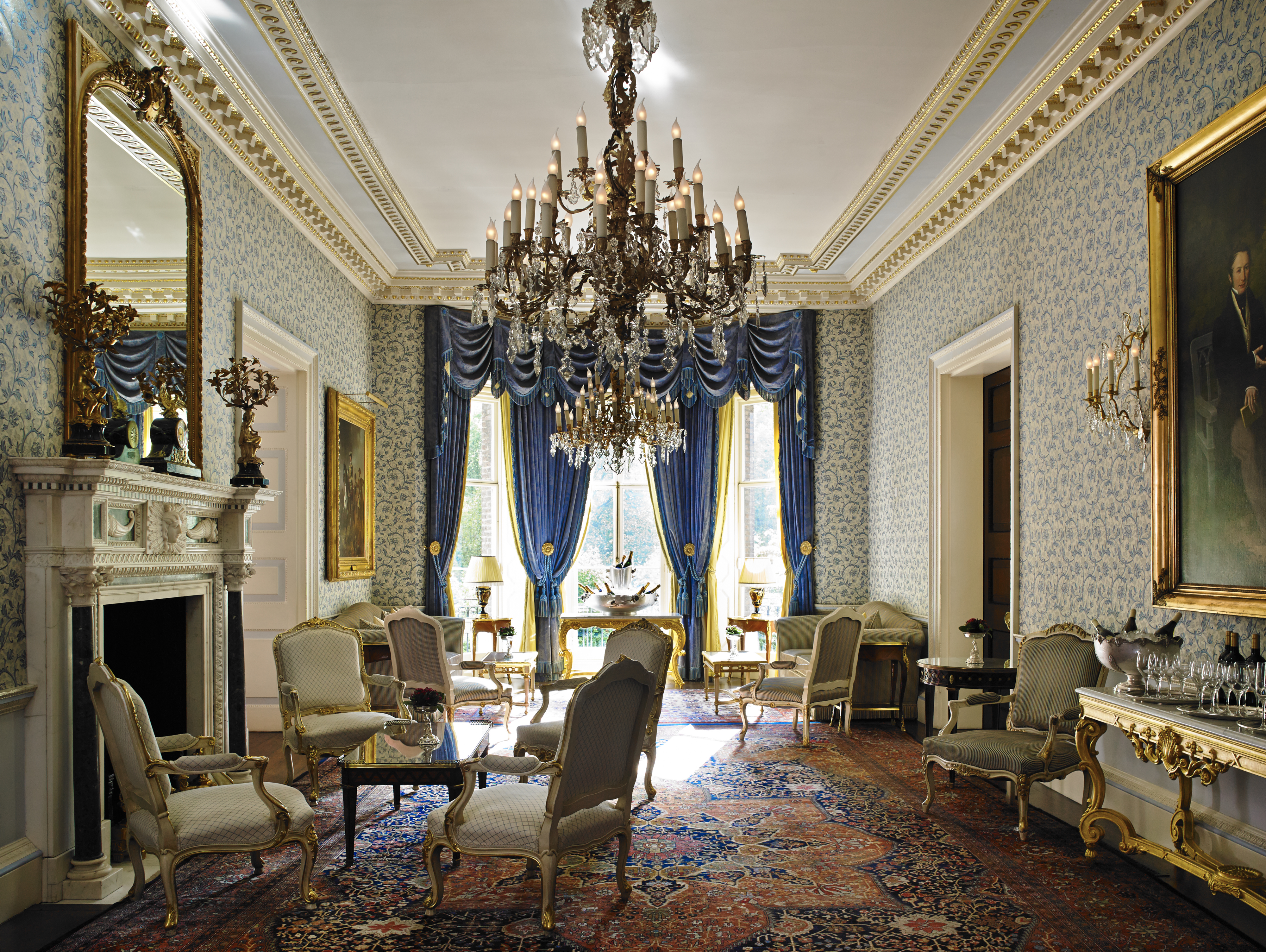 The Queen Elizabeth Room at The Ritz London, elegant meeting space for upscale events.