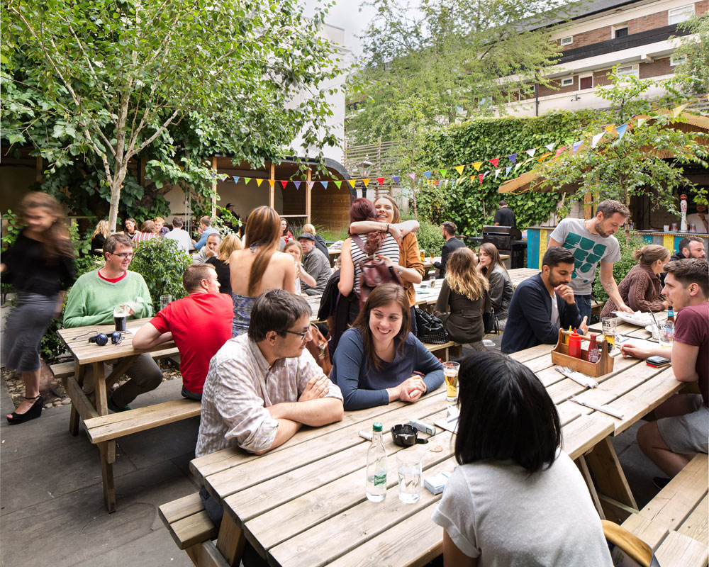 Studio - mqvnbpdg0ey.jpg