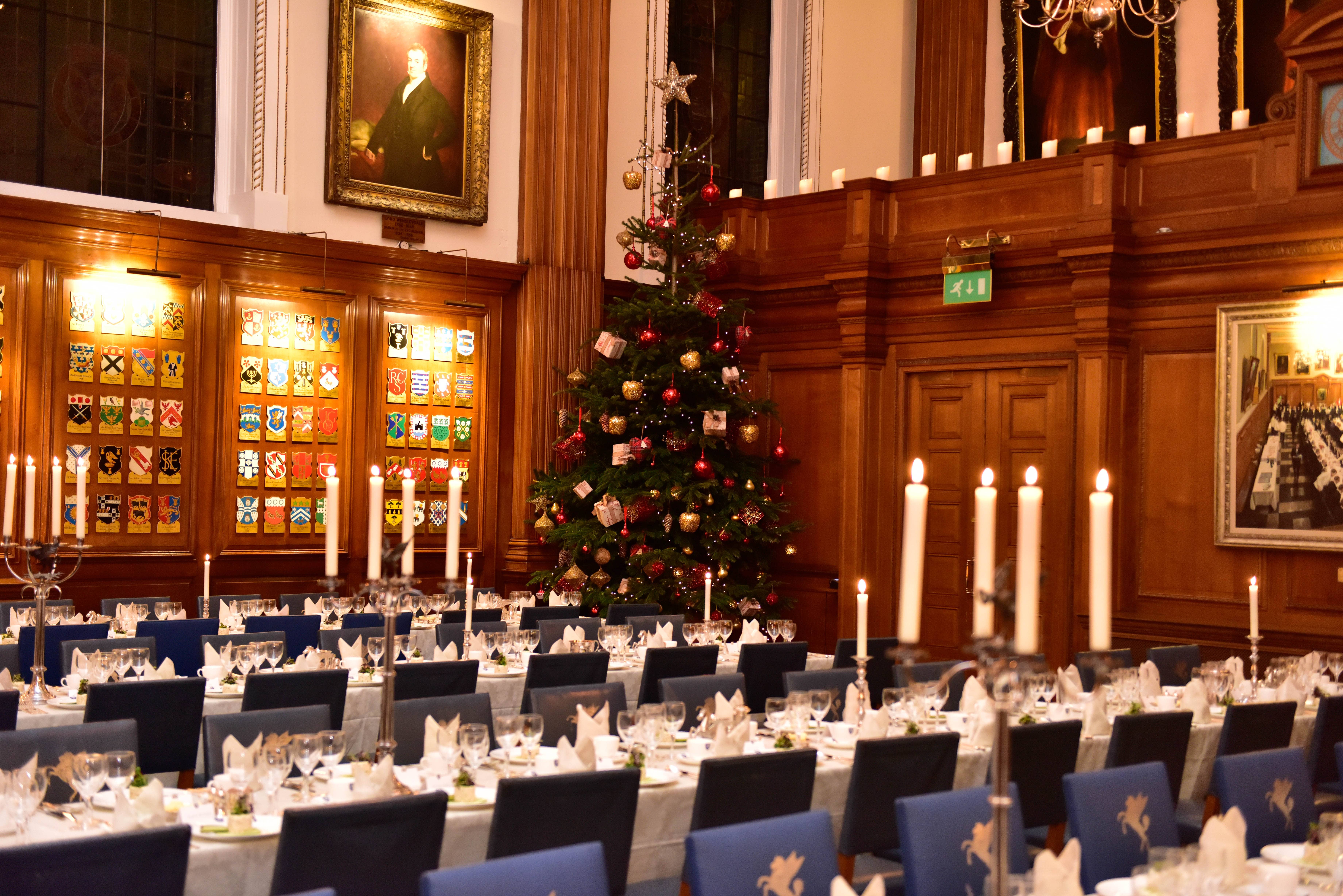 Elegant Inner Temple Hall banquet with fine tableware, perfect for corporate events.