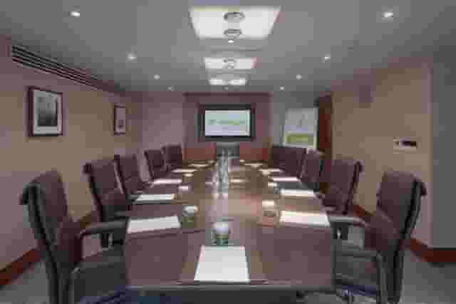 Holiday Inn London Kensington Forum