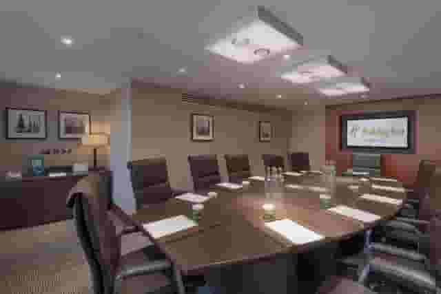 Holiday Inn London Kensington Forum