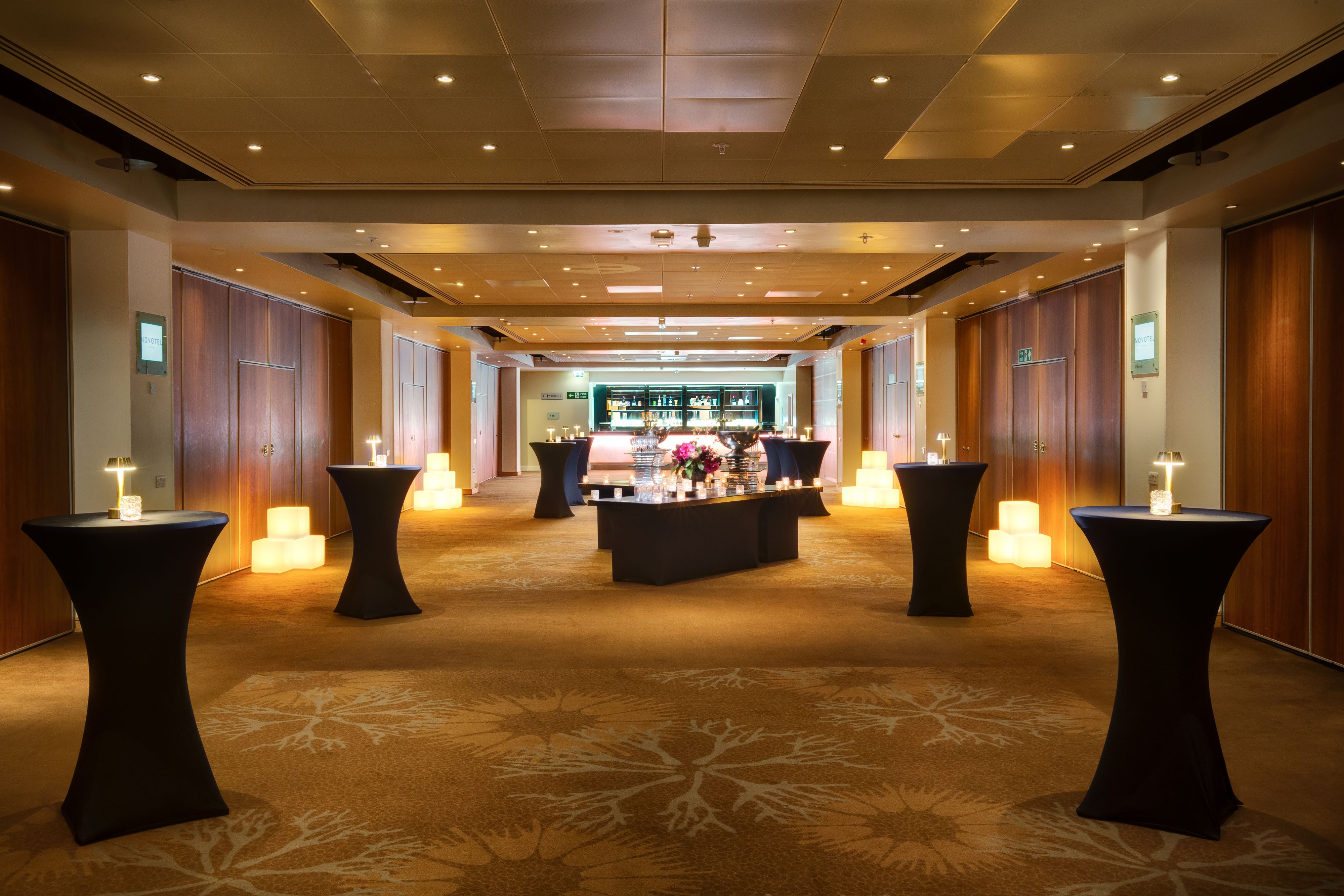 Novotel London West - image 2