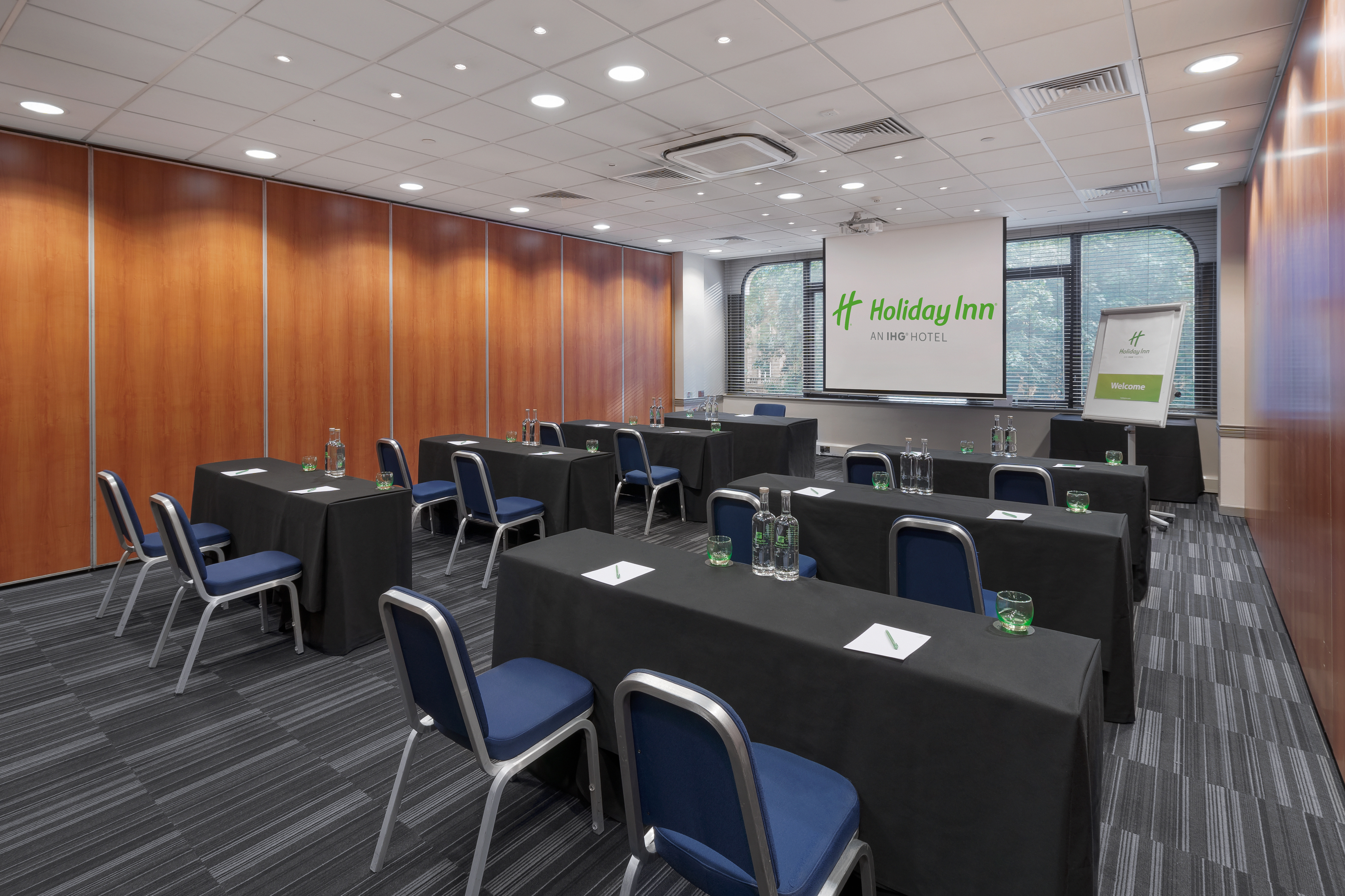 Meeting room at Holiday Inn London Kensington, ideal for corporate training and conferences.