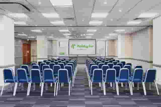Holiday Inn London Kensington Forum