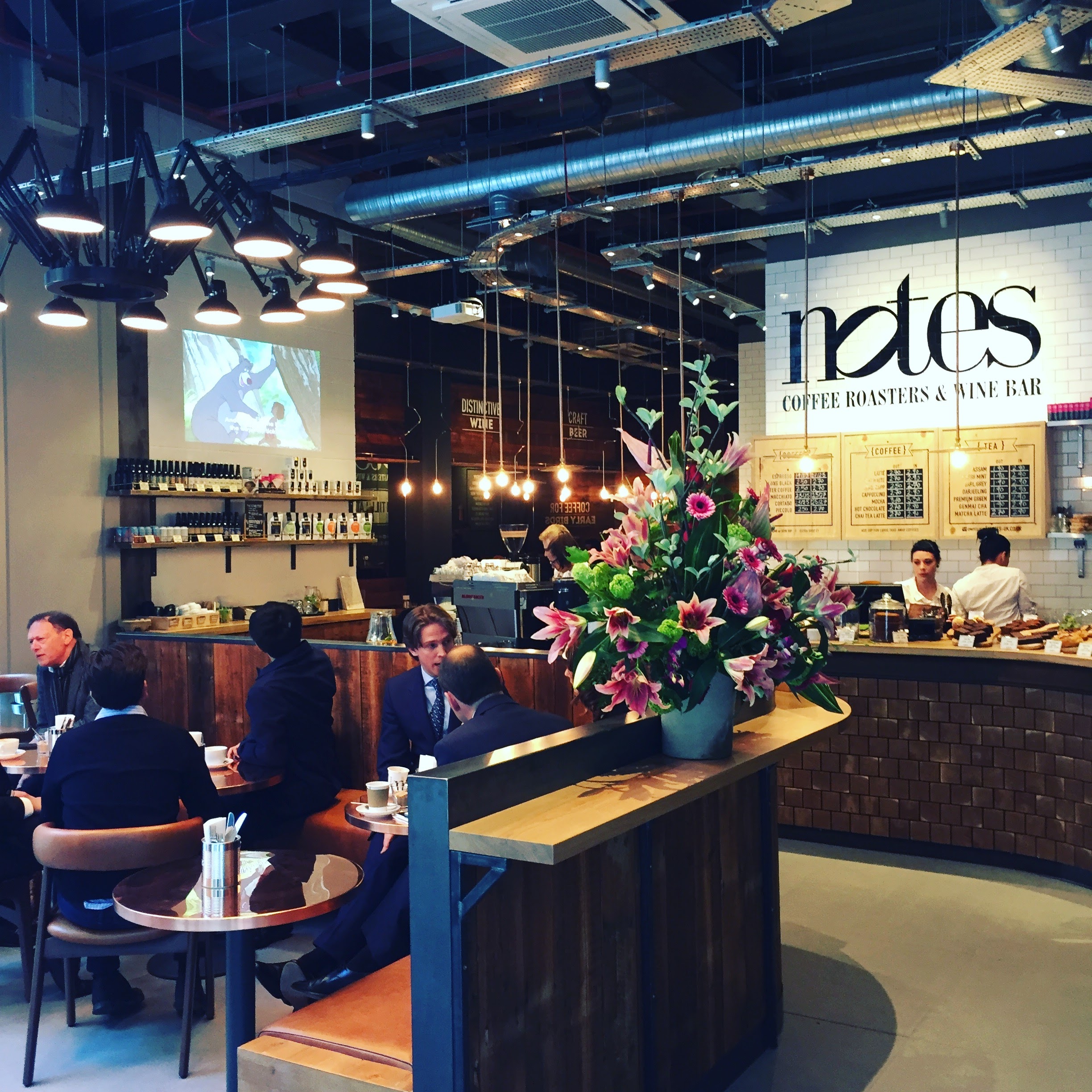 Full Venue - 1kcwk2irw2g.JPG