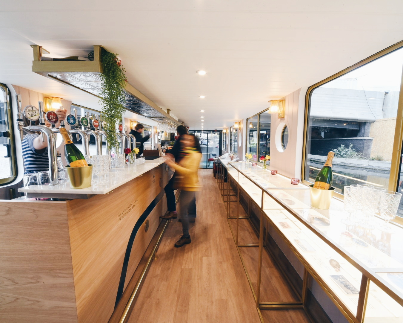 Stylish bar on MAY GREEN boat for cocktails and craft beers at events.