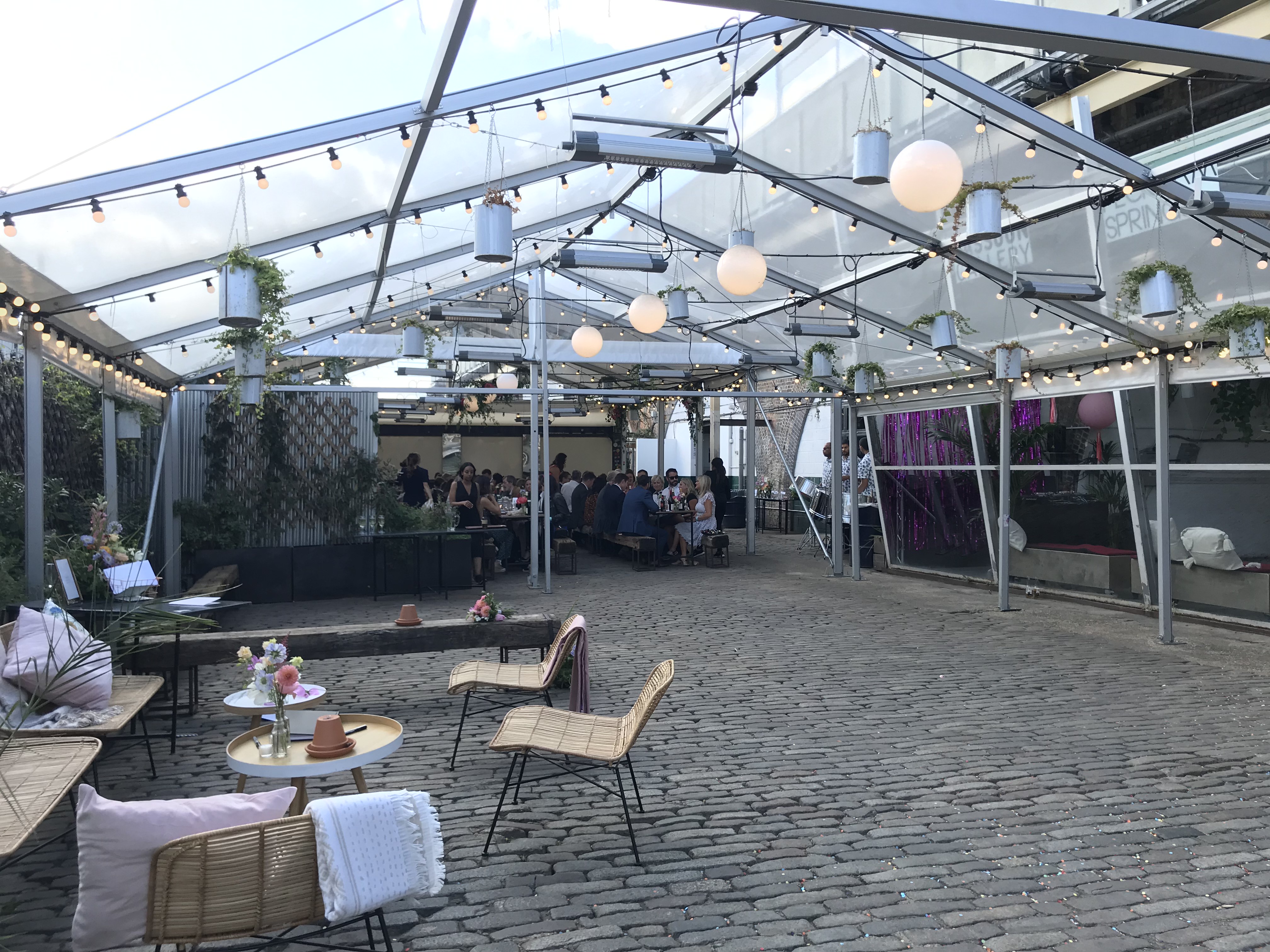 Whole Venue - mxv0oua31yi.jpg