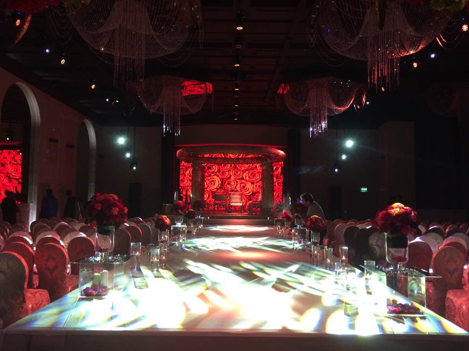 Elegant event space in Mercure Manchester Piccadilly with floral decor for celebrations.