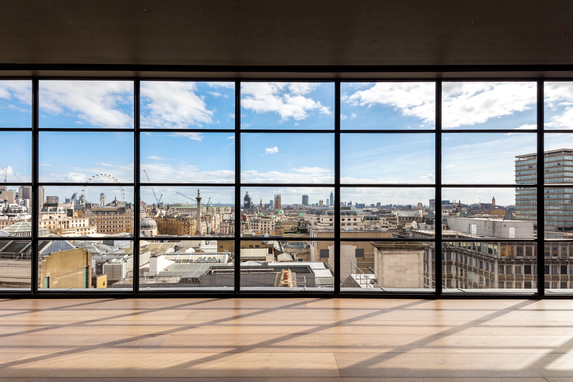 Penthouse Suite at Radisson Blu London with skyline views for events and meetings.