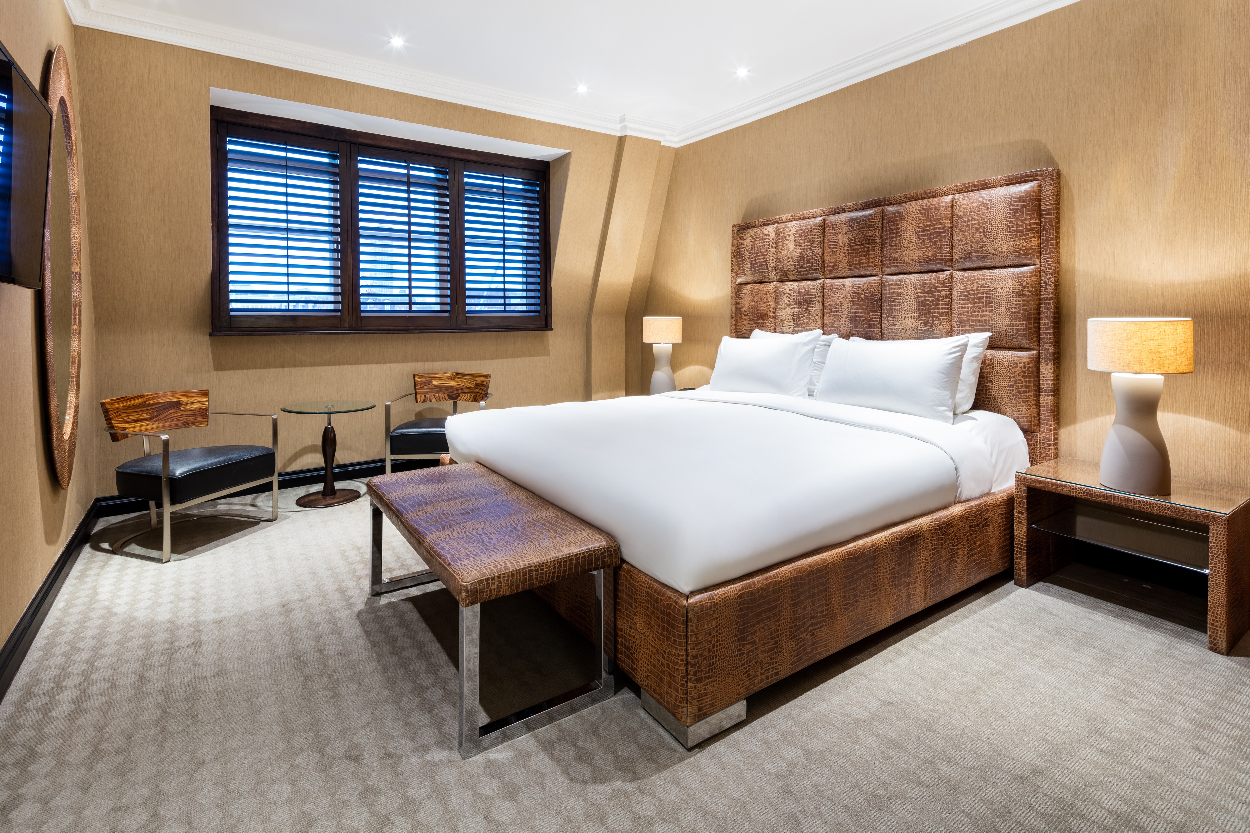 Private Suite 2 - dlxzmqii05d.jpg