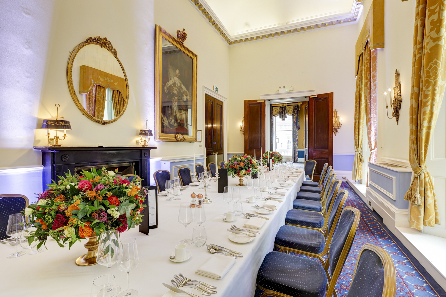 Elegant dining room at St James Rooms, perfect for formal meetings and events.