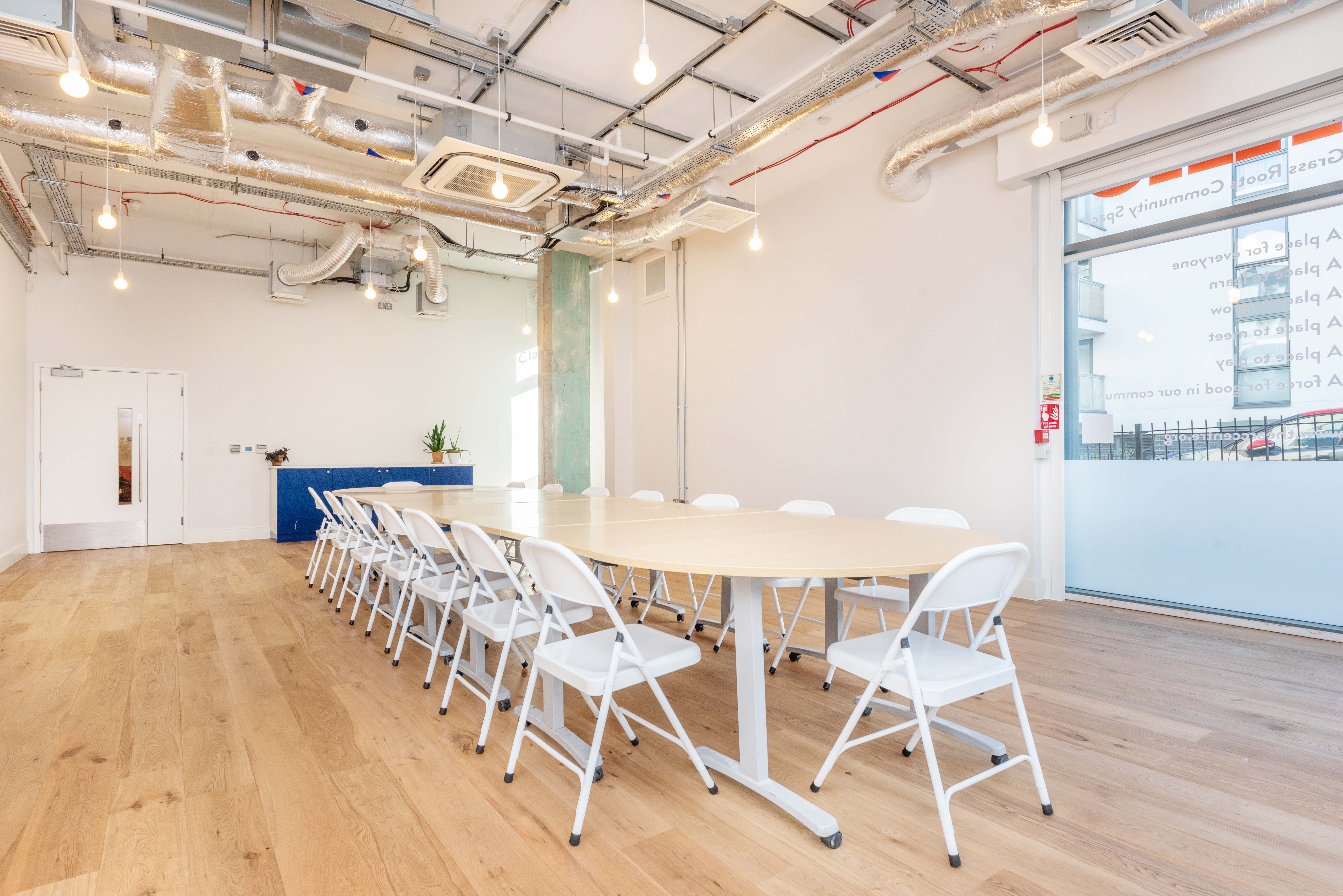 Meeting Room  - xj5pagjrgy3.jpg