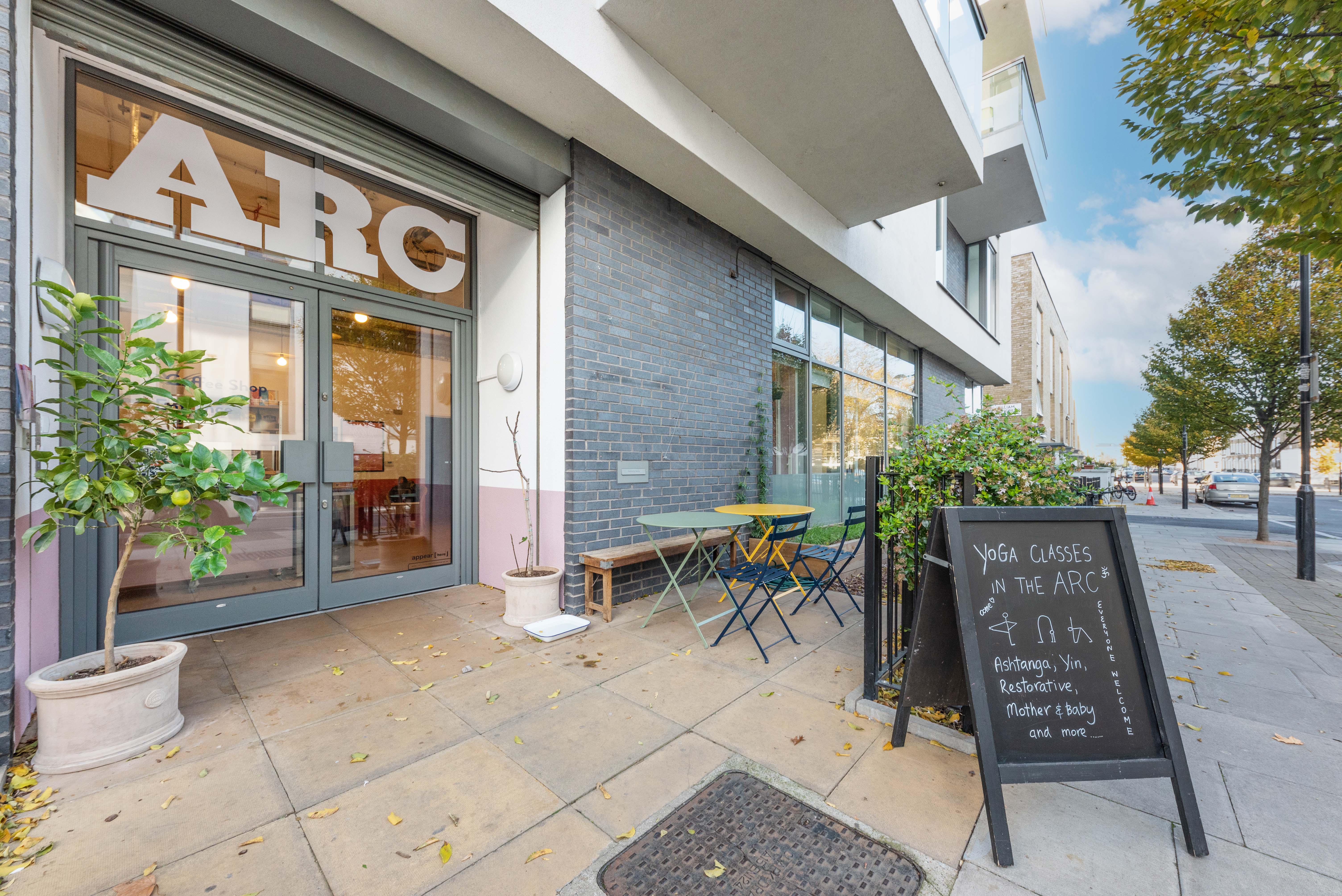 Meeting Room  - ifqffd5itt1.jpg