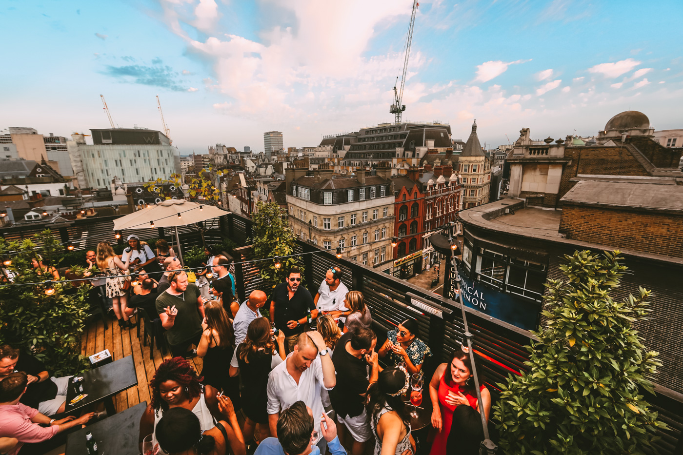 Rooftop Terrace  (with retractable glass roof) - vvhacblt422.jpg