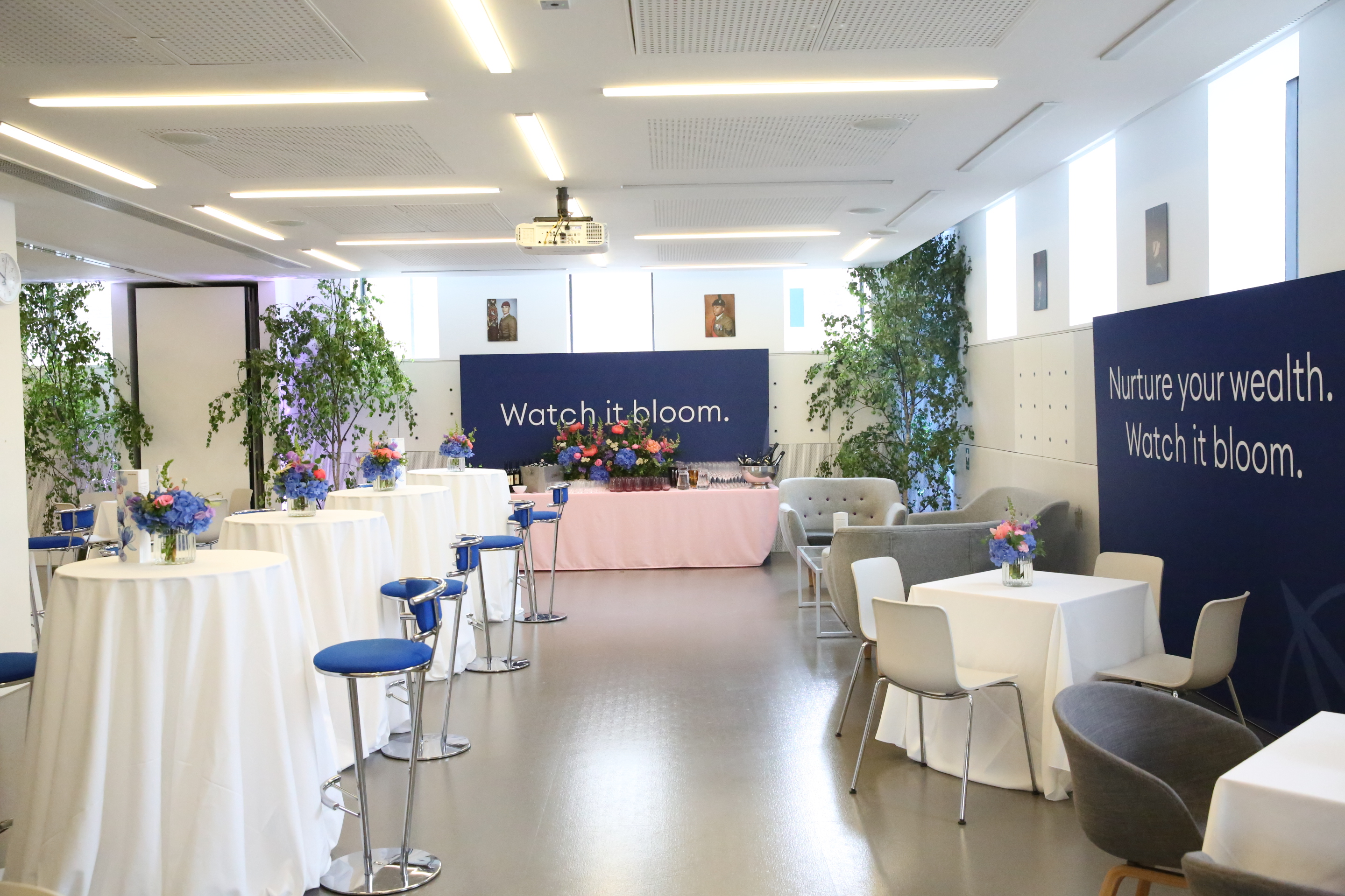 Foyle Centre - e4f6e217-2579-45b9-8a06-978163de697d.JPG