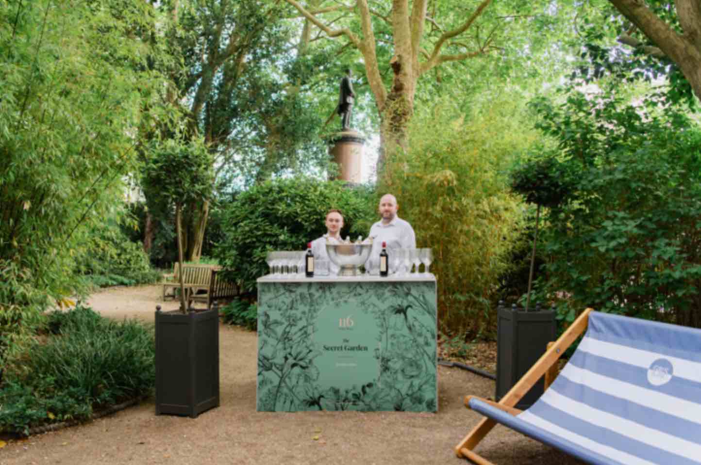 Outdoor bar at Carlton Room, 116 Pall Mall, ideal for events and gatherings.