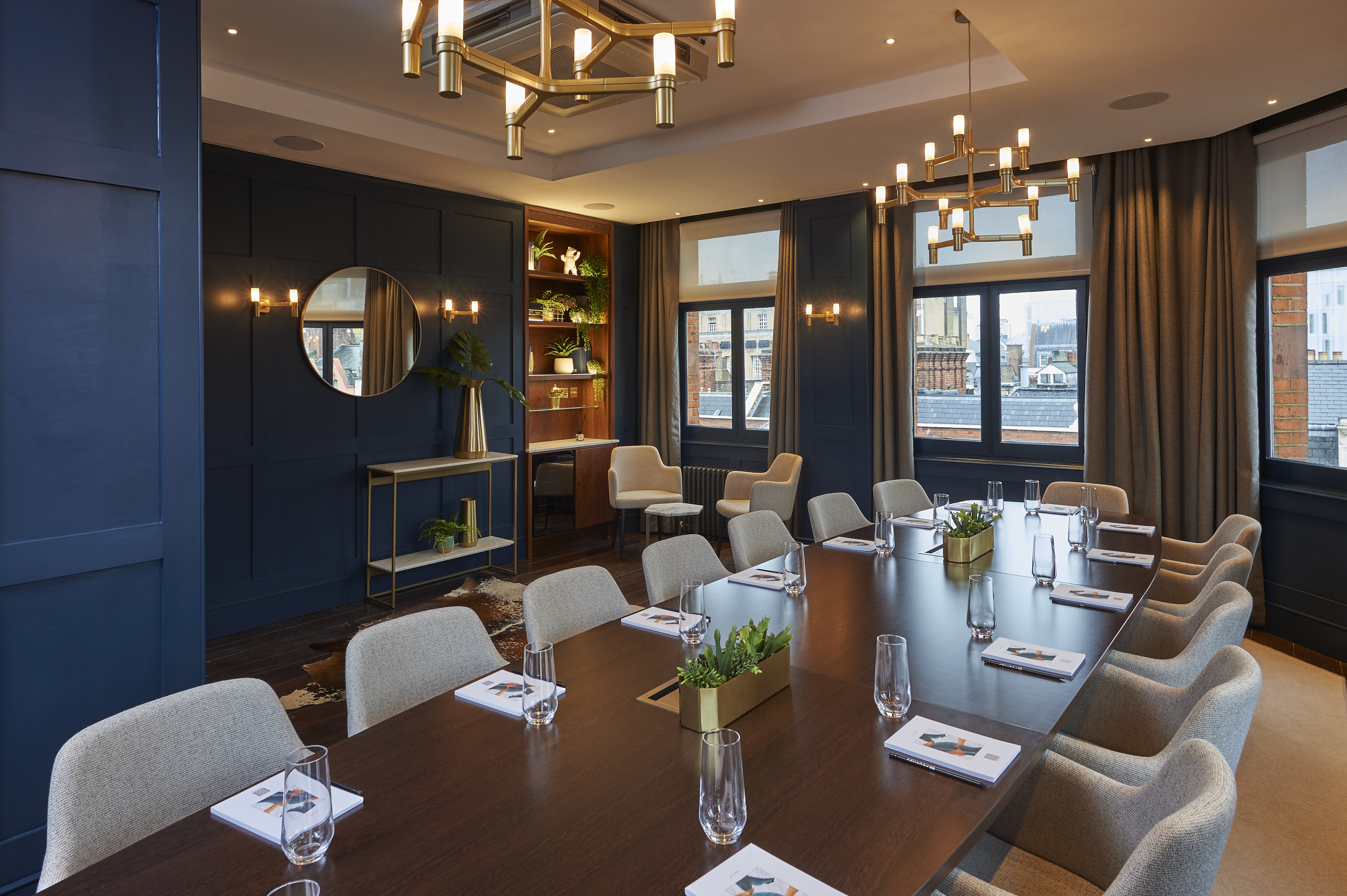 Sophisticated meeting room at The Shaftesbury, ideal for corporate events and workshops.