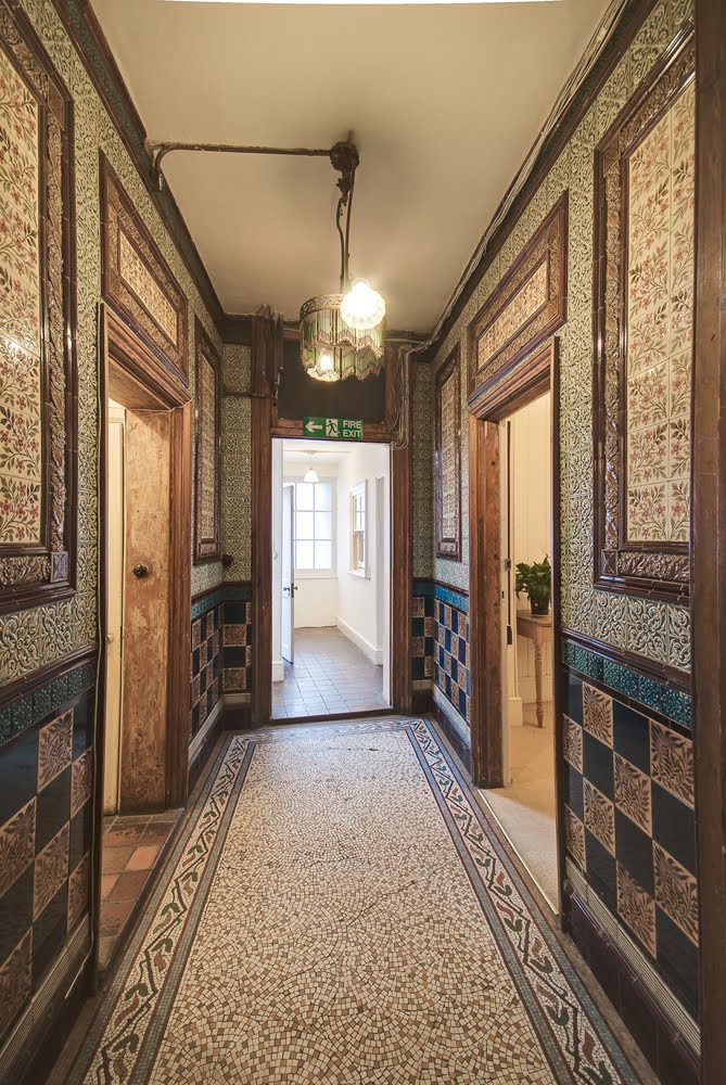 The Arena (Studio 1) - 553wizltn2b.jpg