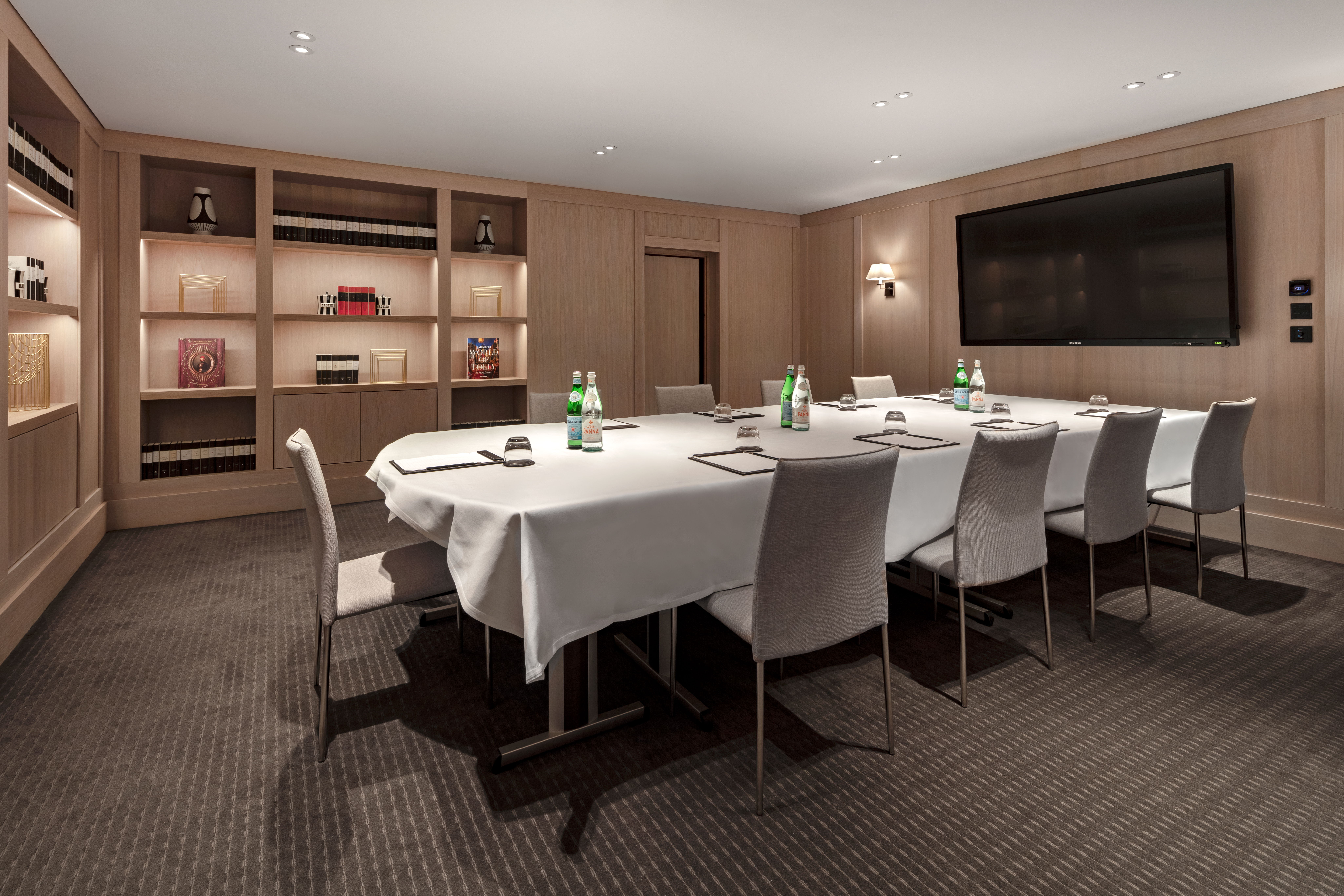 The Library  - 5aba3b46-a71d-42af-87a2-1c237b127f7f.jpg