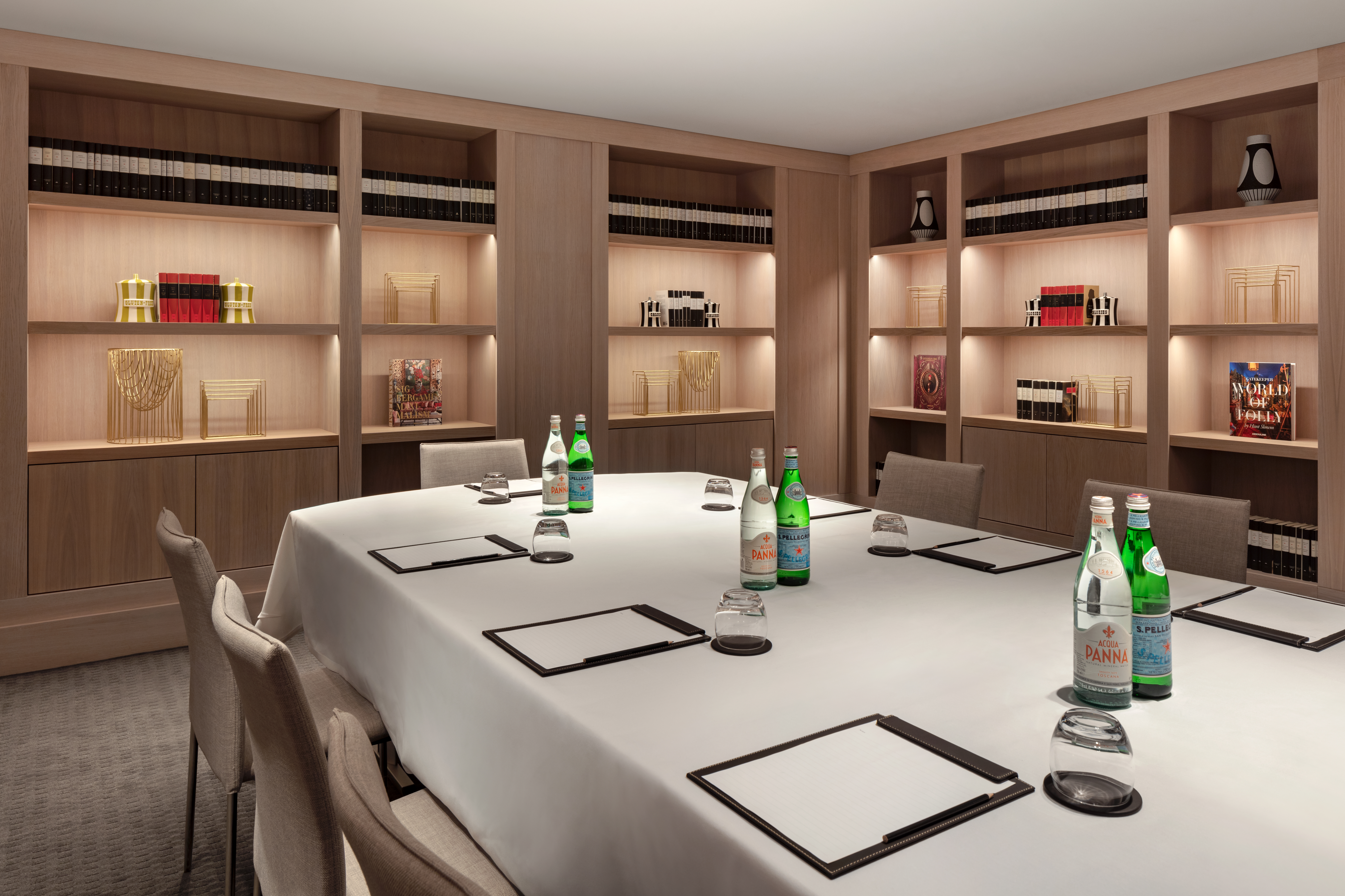 The Library  - cdfbdd0a-9184-49c0-ada1-70d45958e8dc.jpg