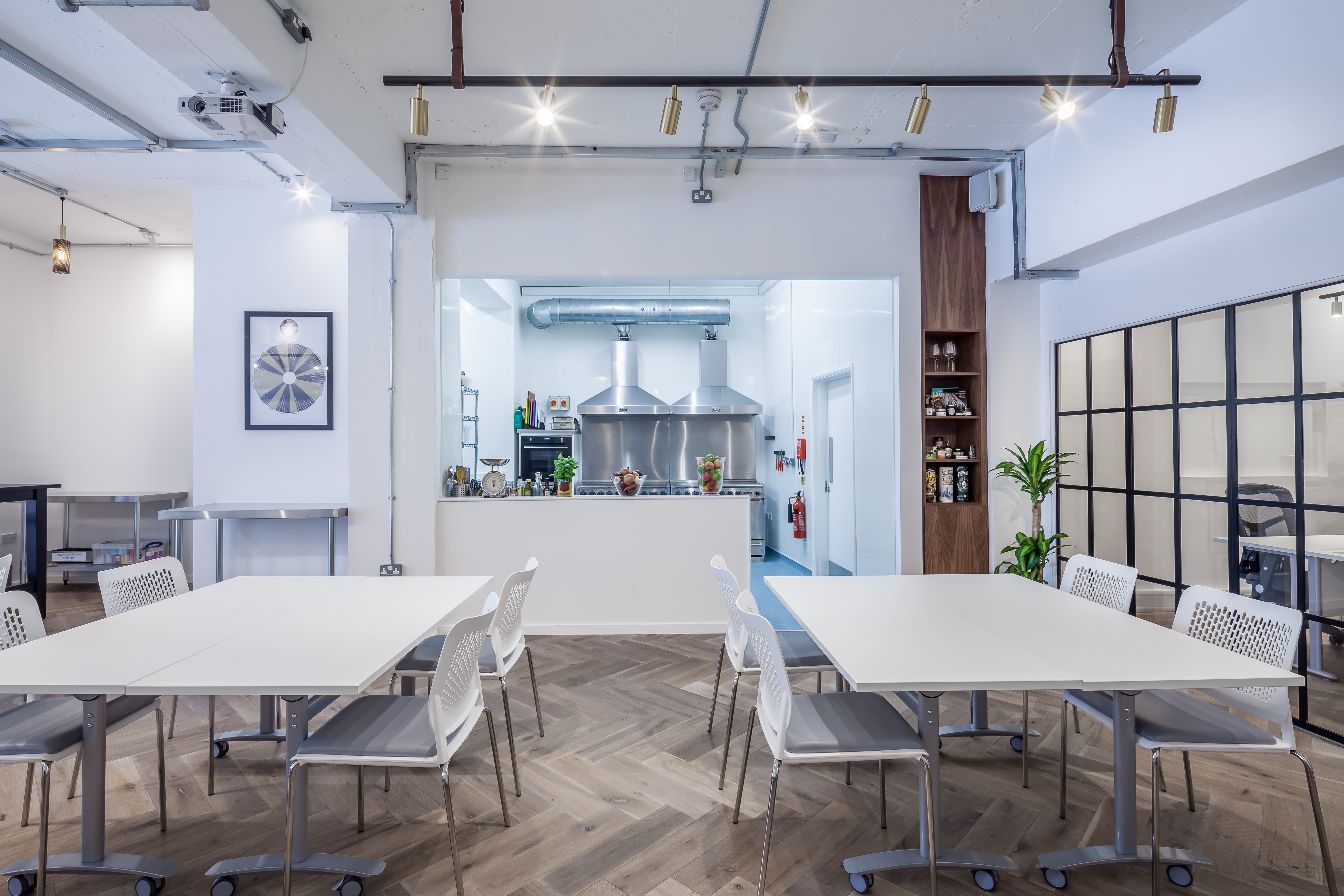 Whole Venue - sb5t50hbxts.jpg