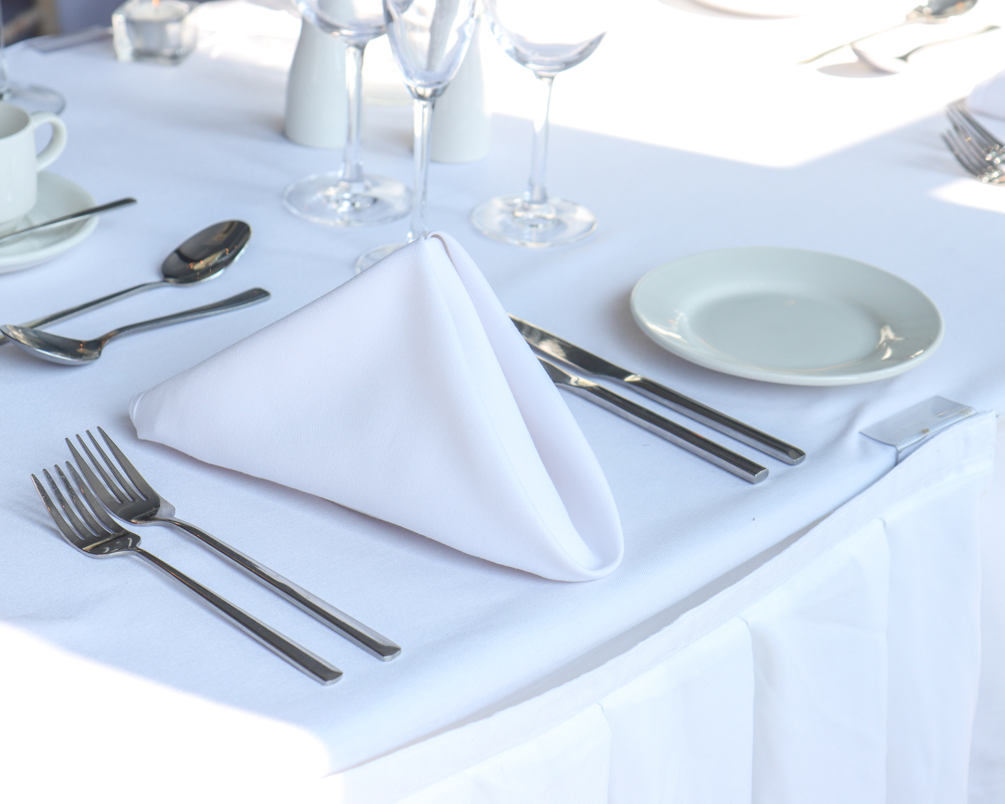 Cunard Suite dining table with elegant glassware for upscale events and formal gatherings.