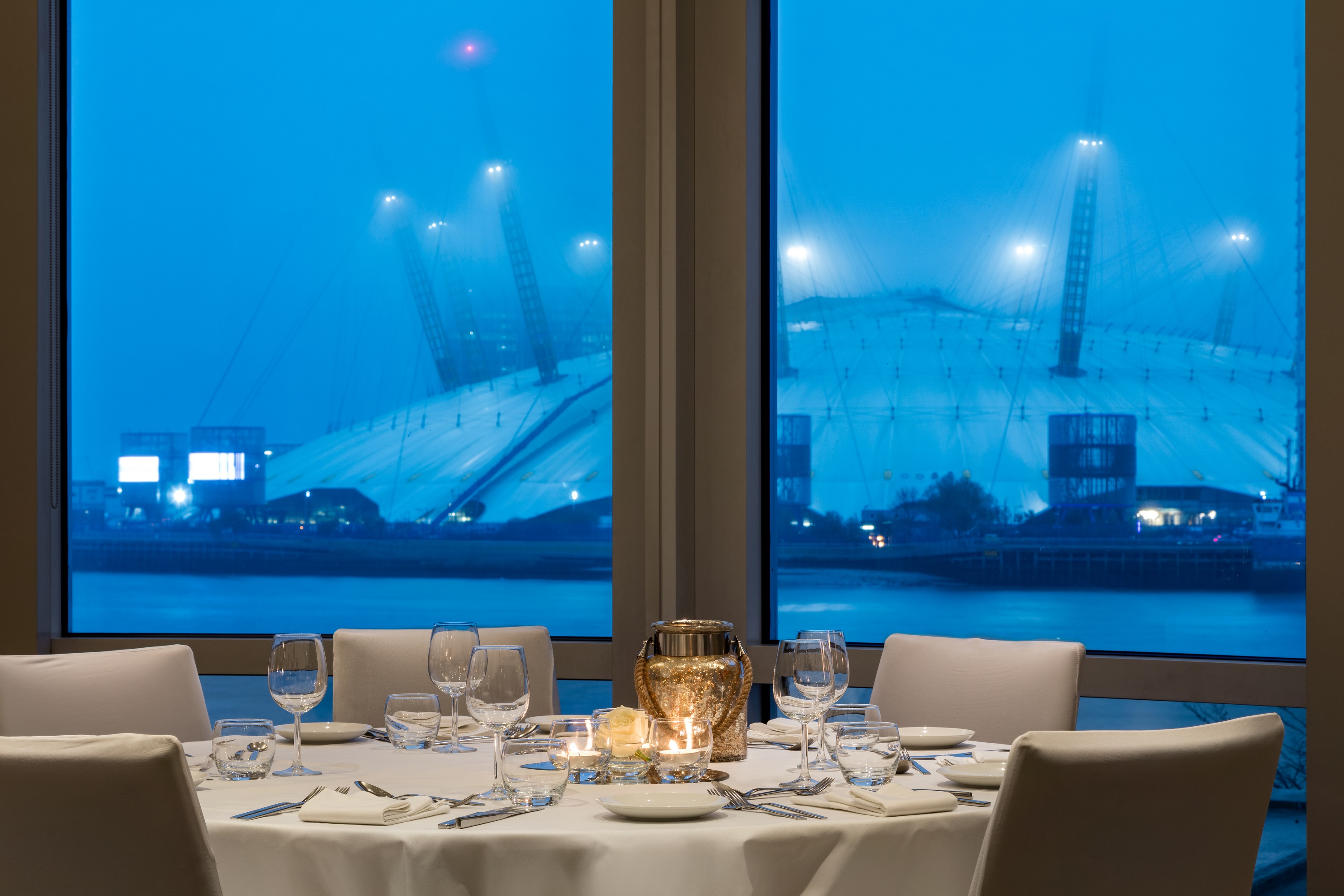 River Room - yyqf2uh4tfe.jpg