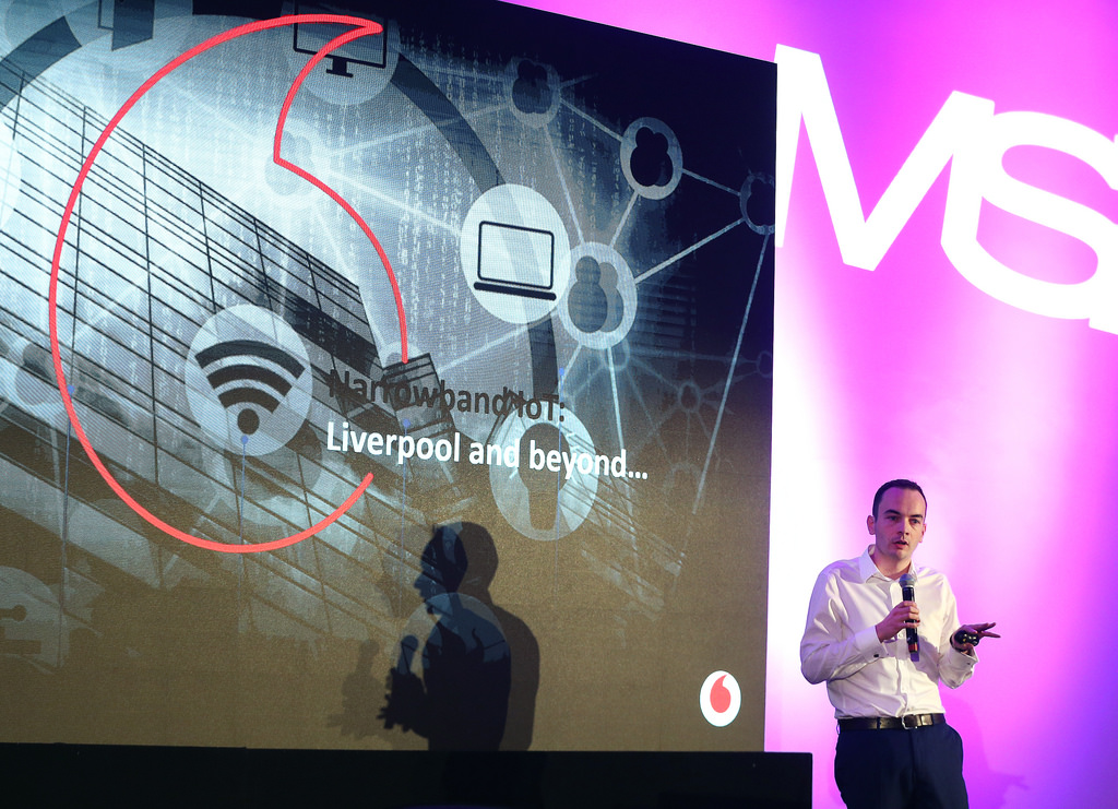 Eclipse Theatre - 0dbv3nlh0xn.jpg