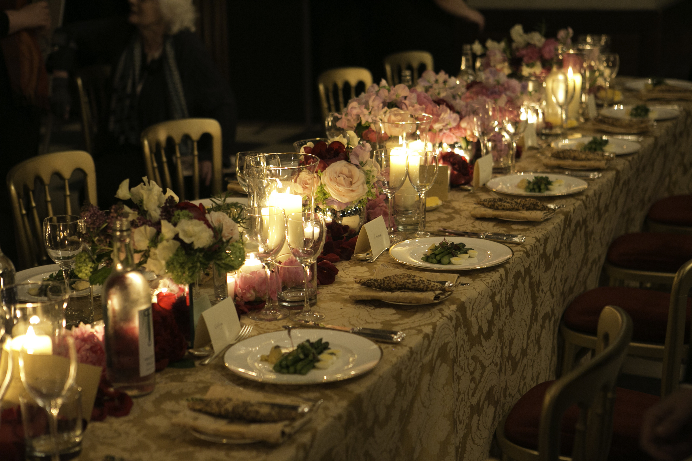 Elegant banquet table in Sinfonia Smith Square, ideal for weddings and corporate events.
