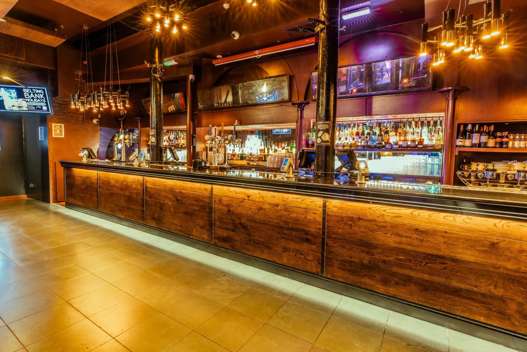 Stylish bar area at The Piano Works Farringdon, ideal for networking events and receptions.