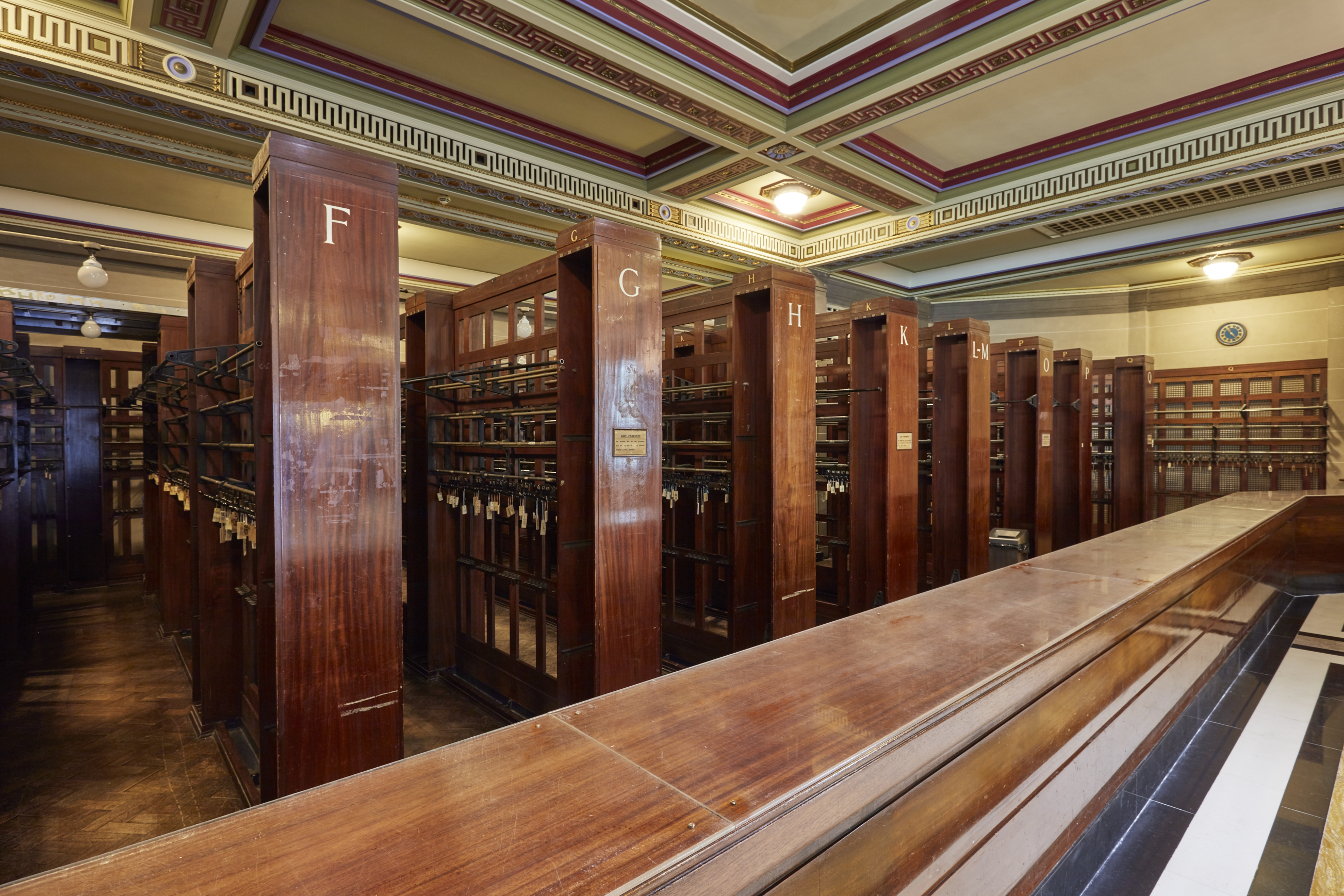 Vintage library with wooden shelving, ideal for meetings and workshops at 60 Great Queen Street.