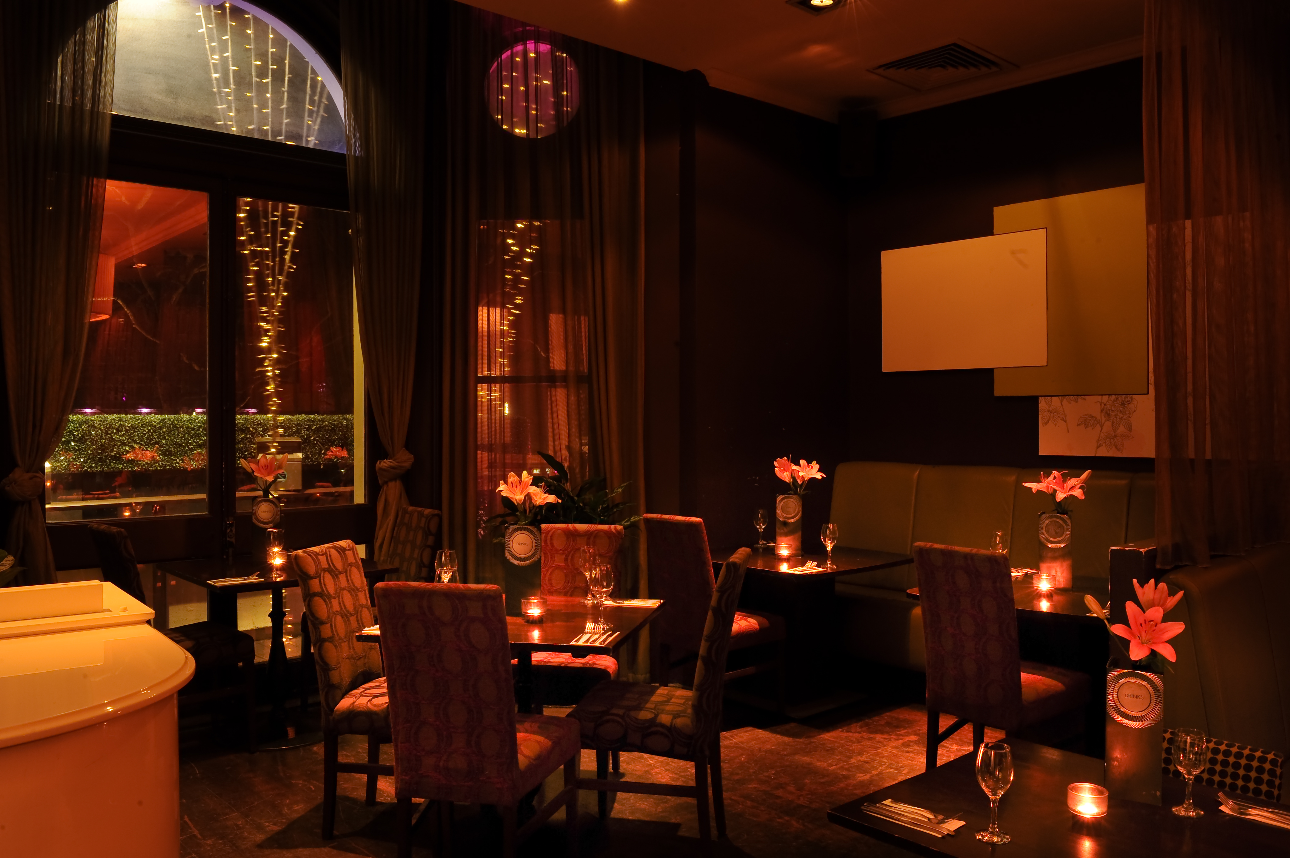 Restaurant - pdqycq30p3b.jpg