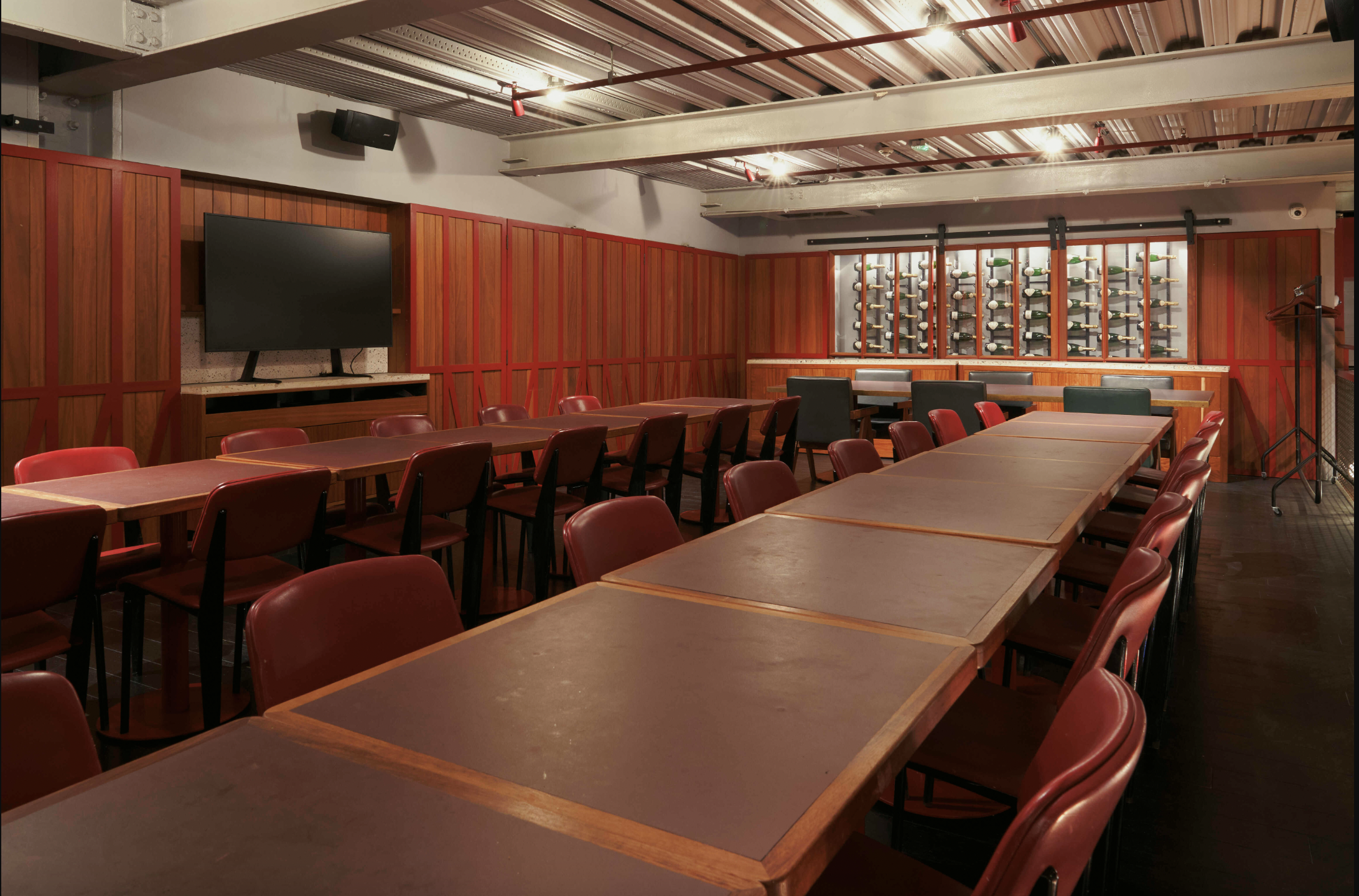 Mezzanine - jmjk3fxwi2c.png