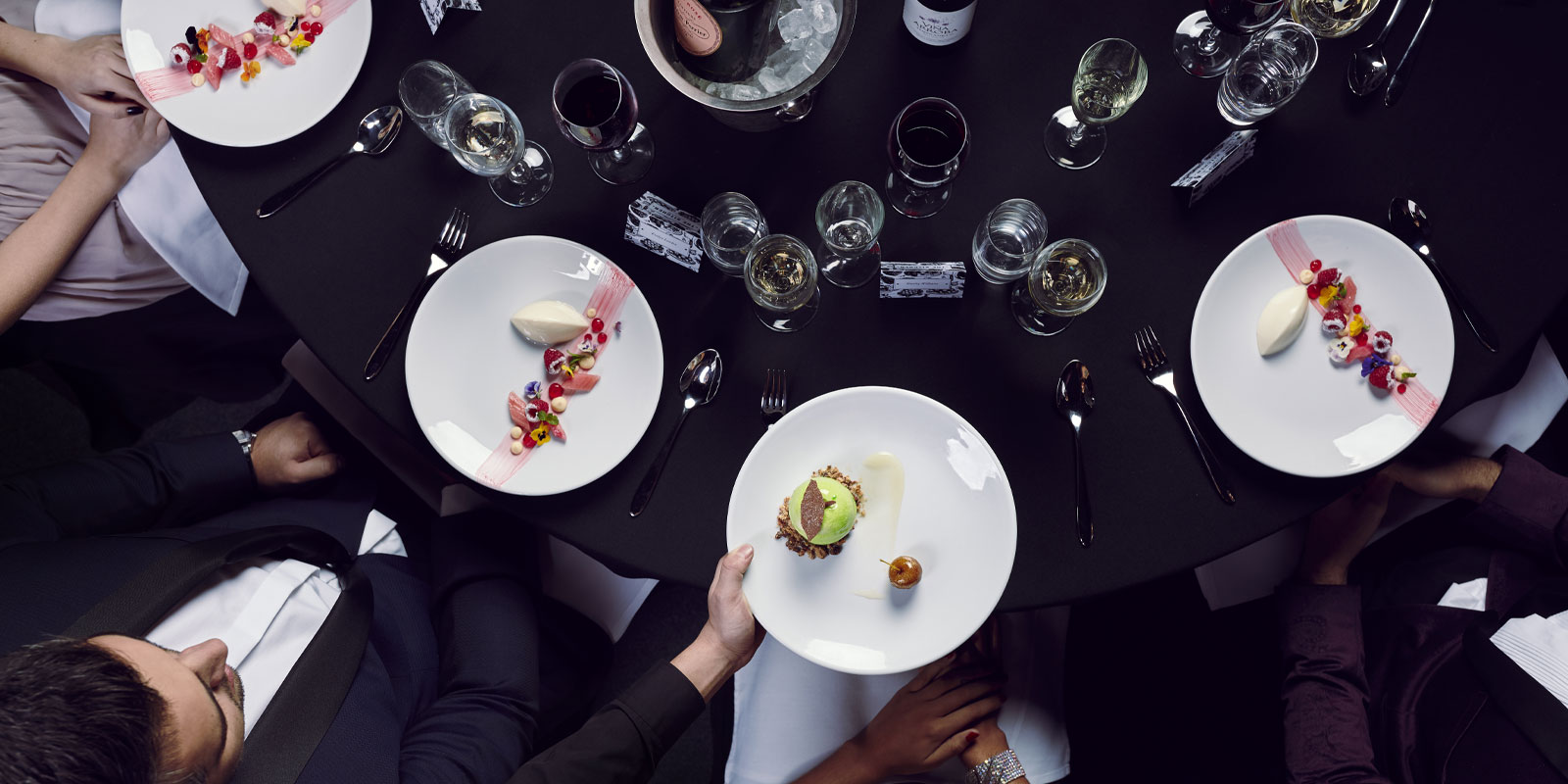 Hall 4 - xmslv3jzlxp.jpg