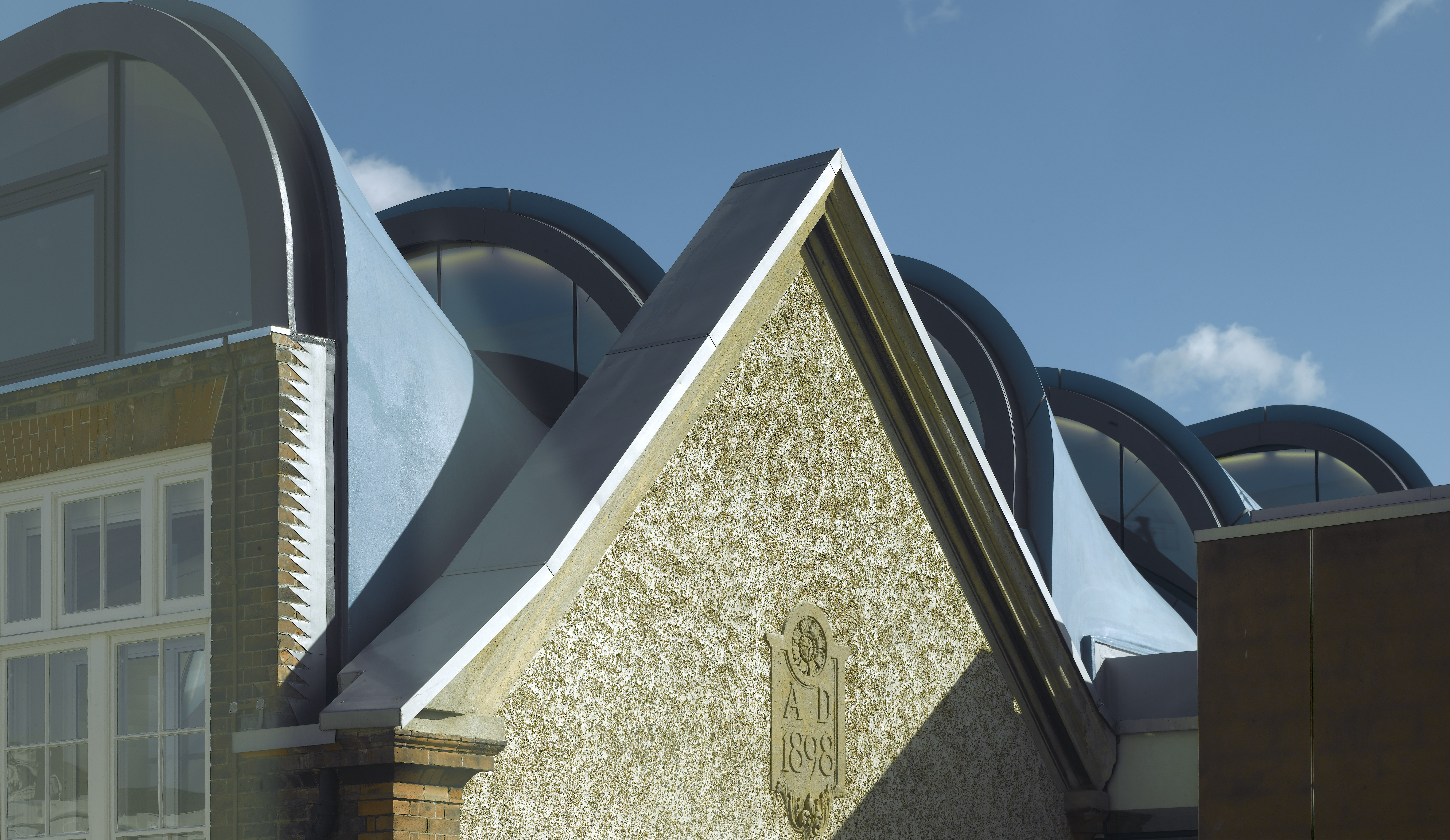 Research Studio at Siobhan Davies Studios: unique modern architecture for stylish events.