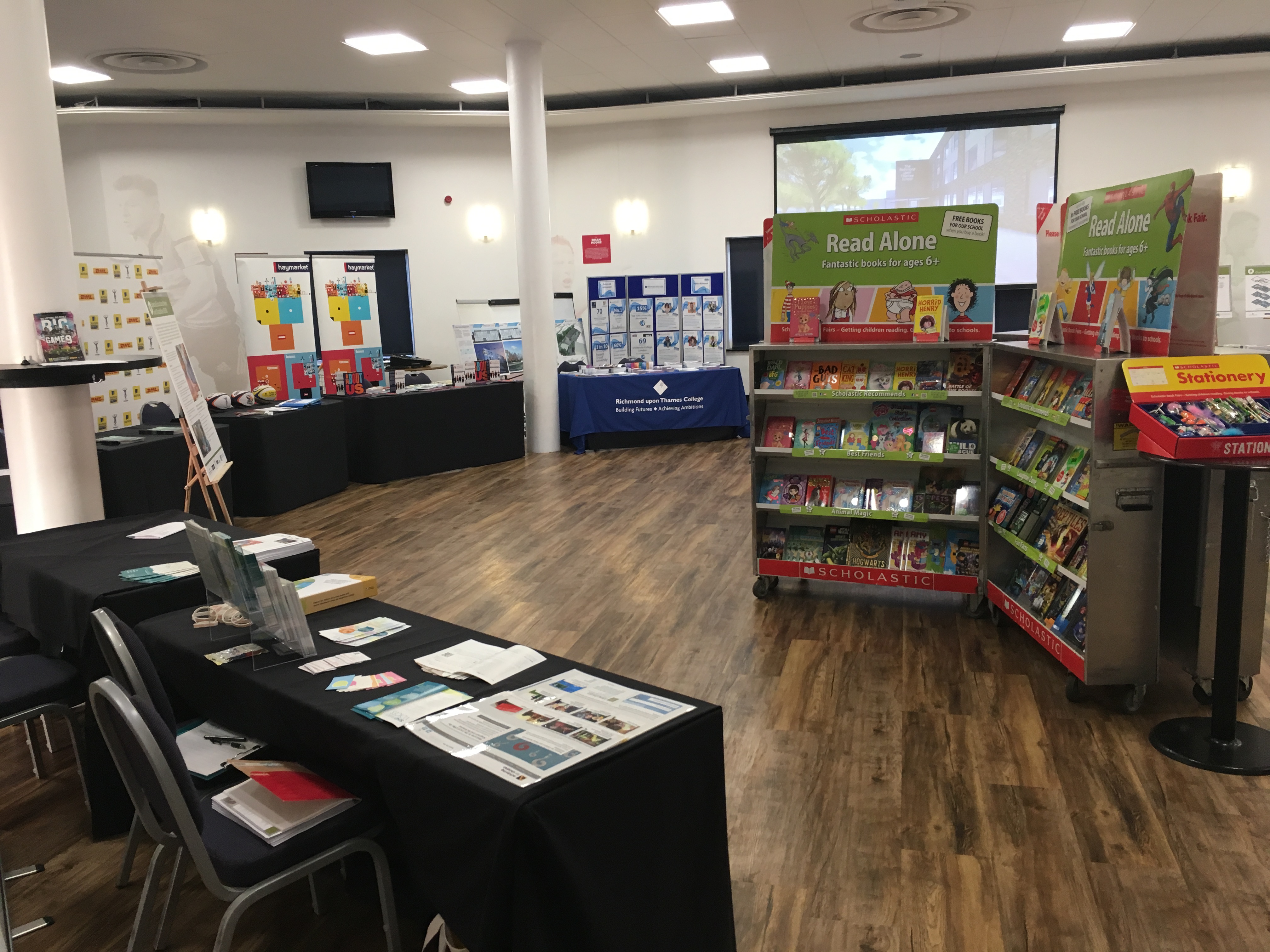 Chris Robshaw Bar - g0iixjieiup.JPG