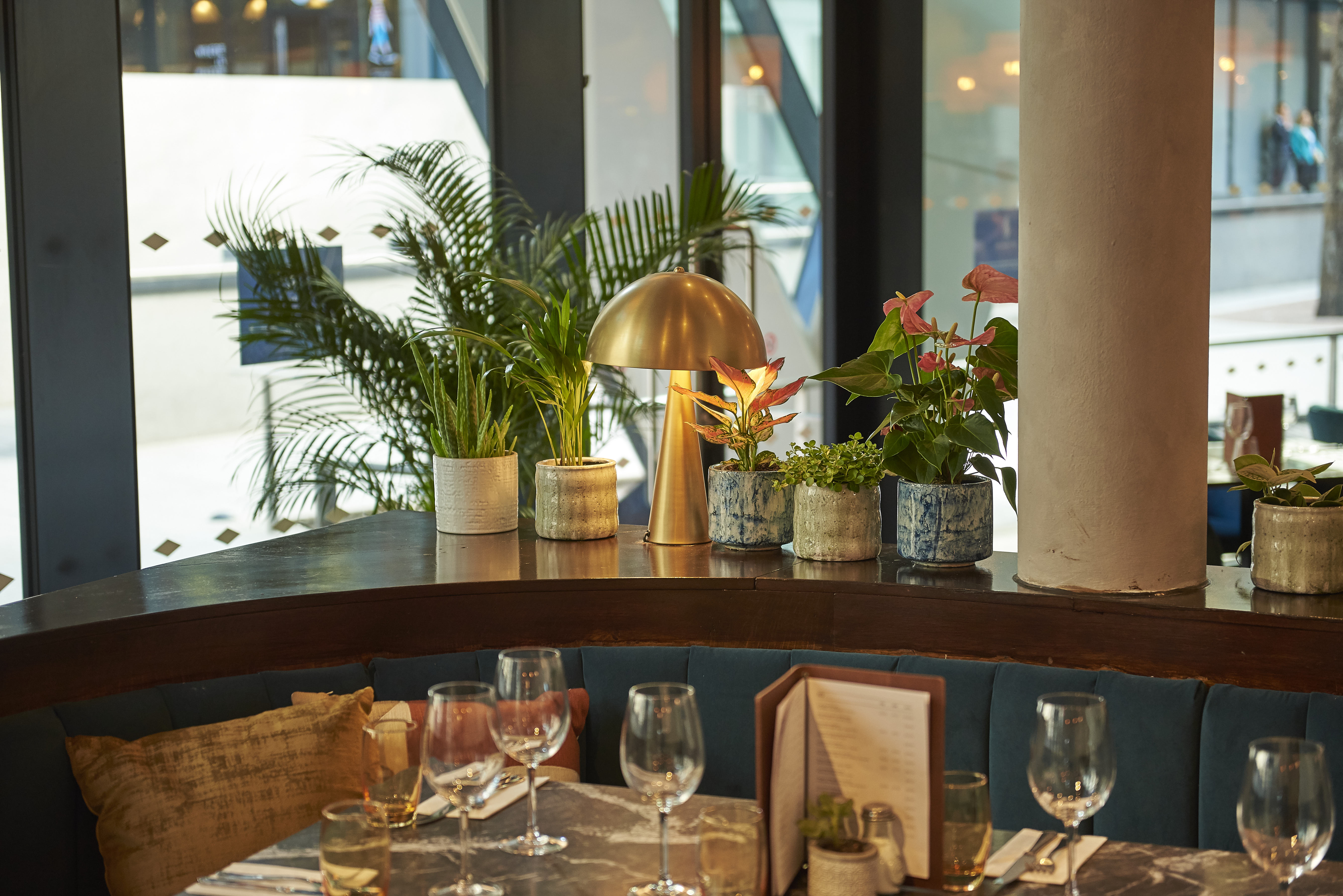 Elegant drawing room at The Sterling, perfect for intimate meetings and networking lunches.