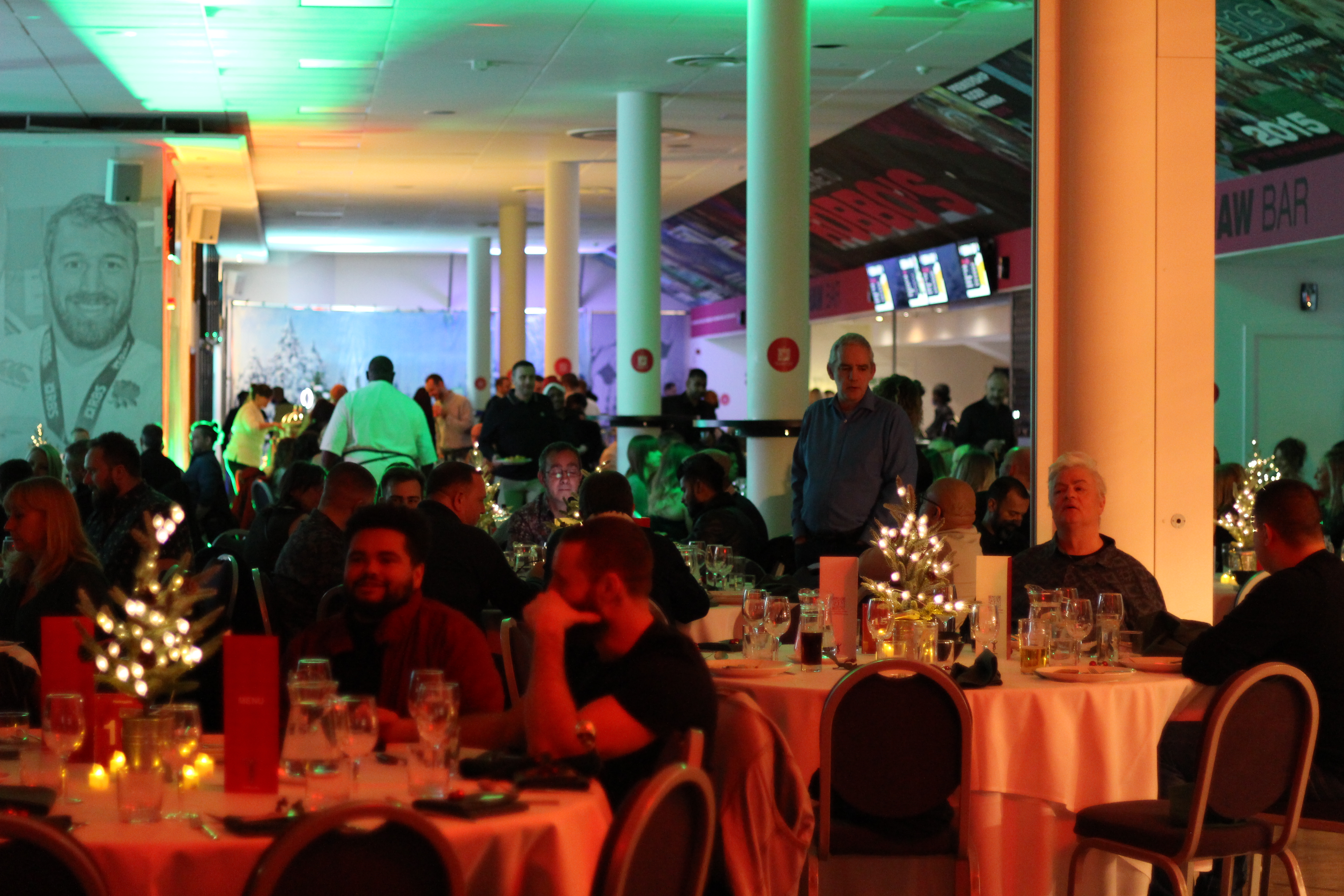 Chris Robshaw and Players' - qn552hzebv5.JPG