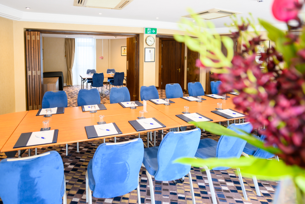 Allenby Room & Plumer - yb1rayvrgo4.jpg