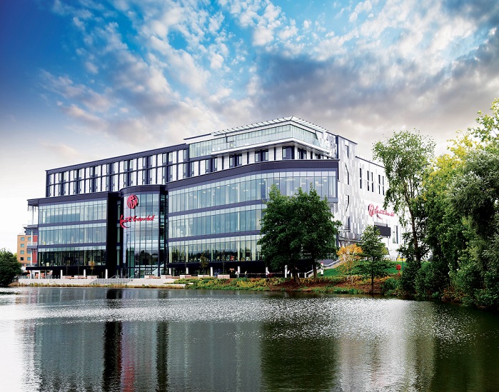 Vox 1 and 2 - 52dk4fc0ejg.jpg