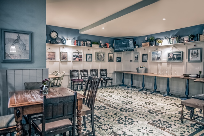Intimate meeting space in Paternoster, featuring vintage decor for events and gatherings.