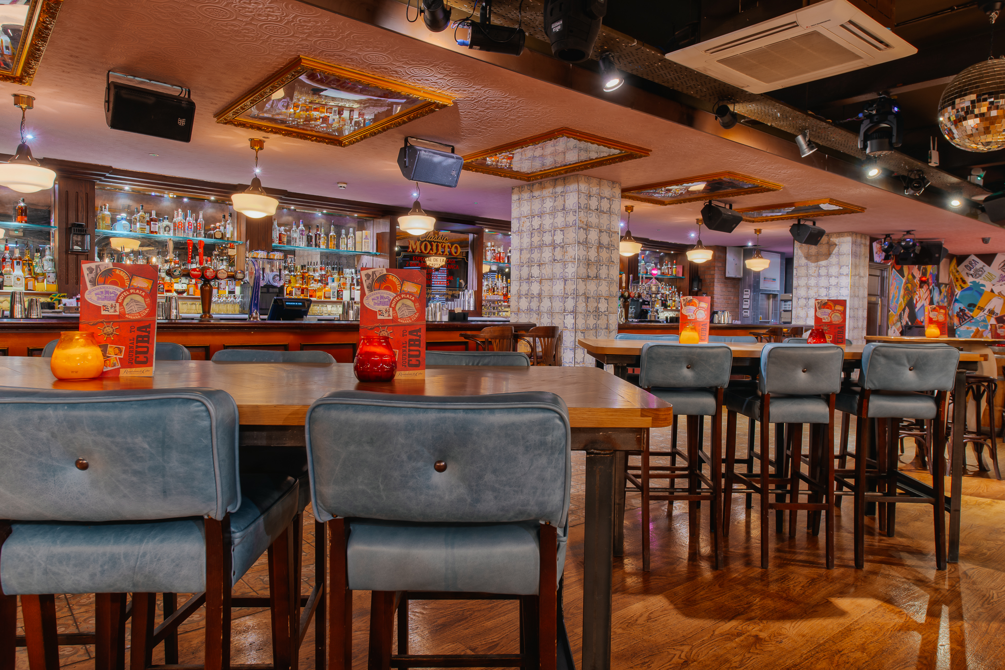 Bacardi Bar - cmd5yjma14t.jpg