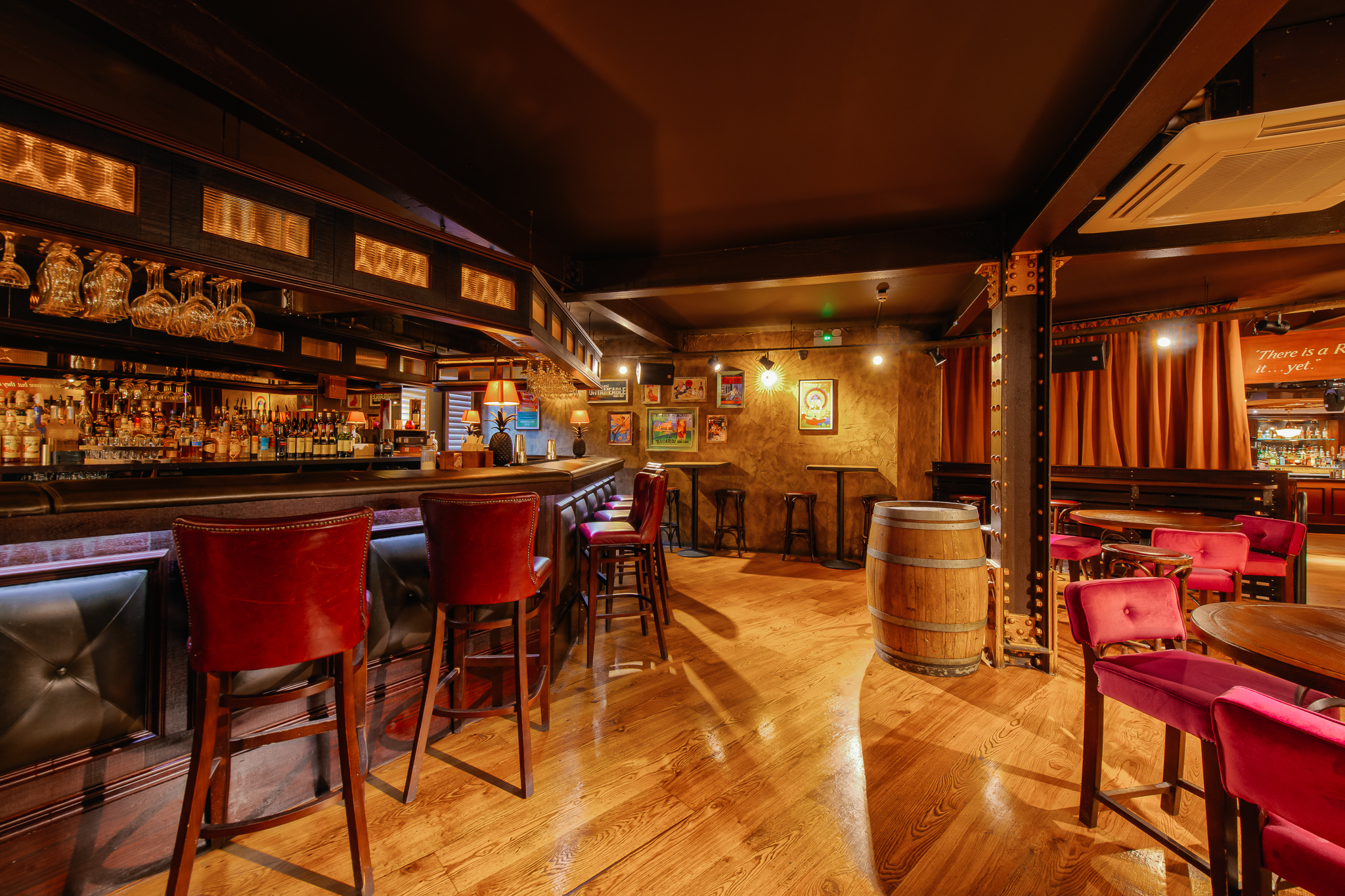 Havana Bar - uxp0zglyp3n.jpg