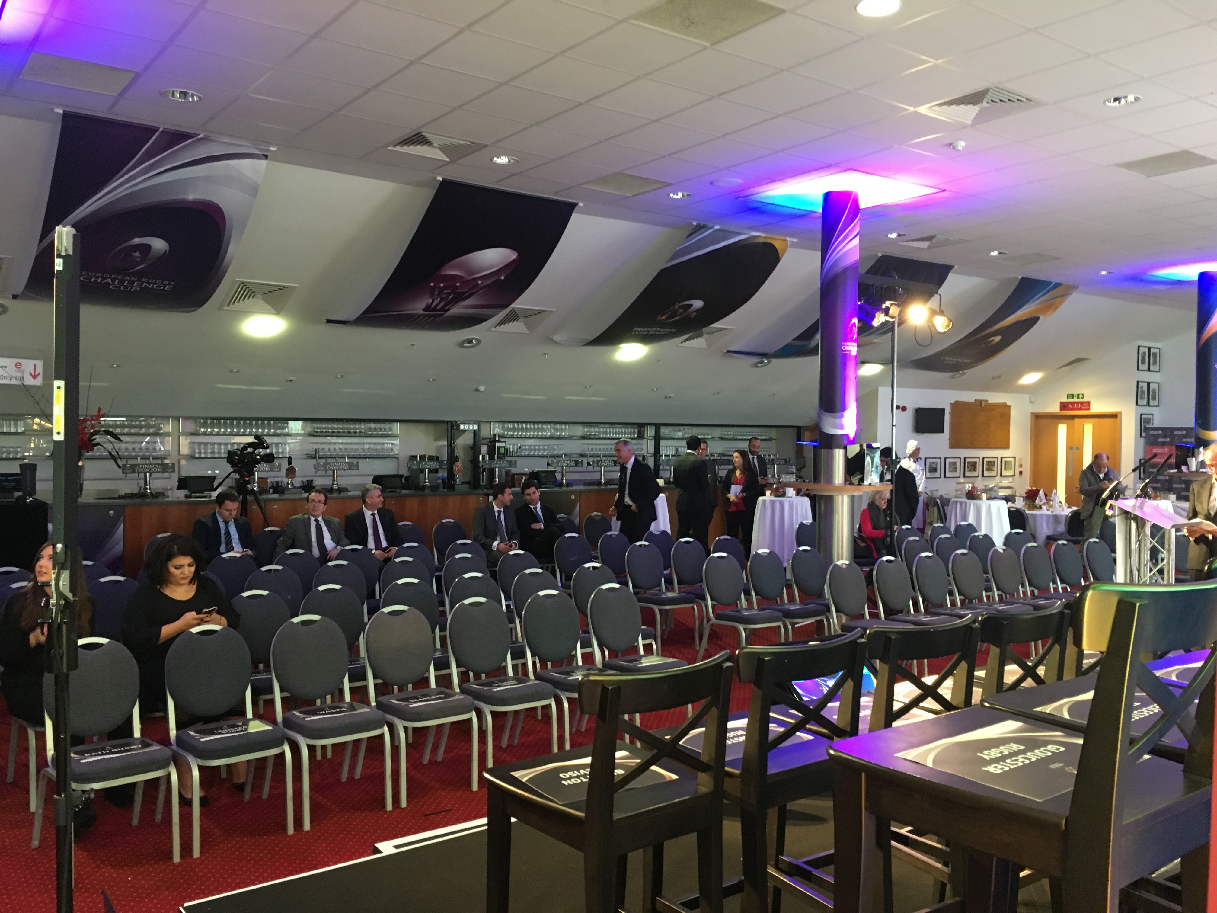 The Honours Bar  - azhjgsum3lf.JPG