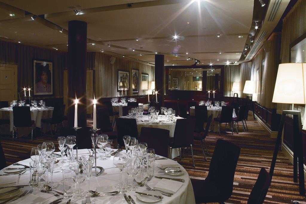 Elegant dining room in Zygmant Suite, perfect for corporate dinners and gala events.