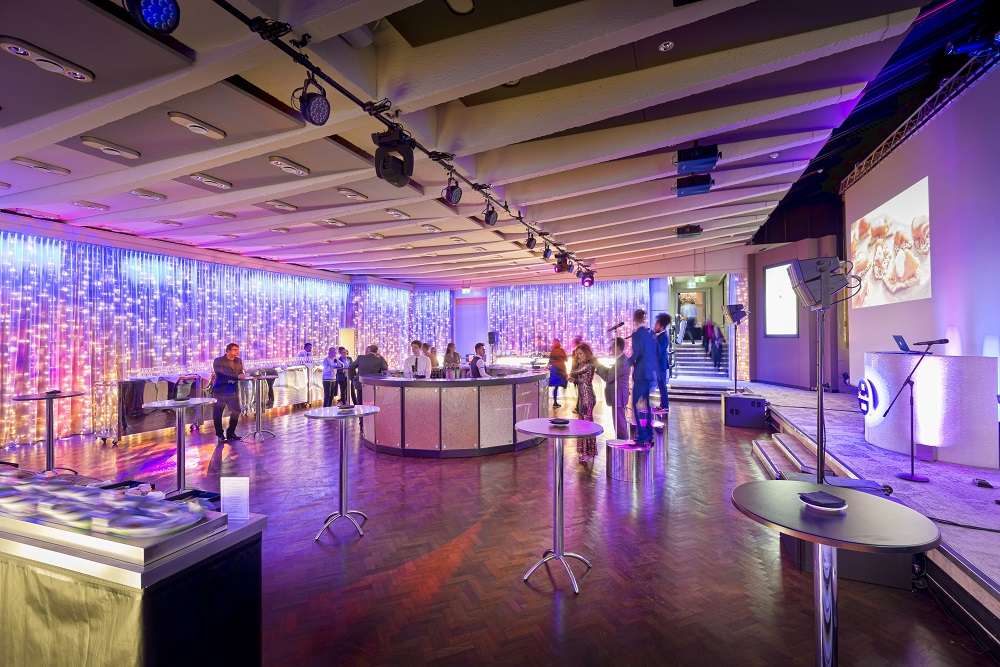 Great Hall - hhlzl1akqc2.jpg