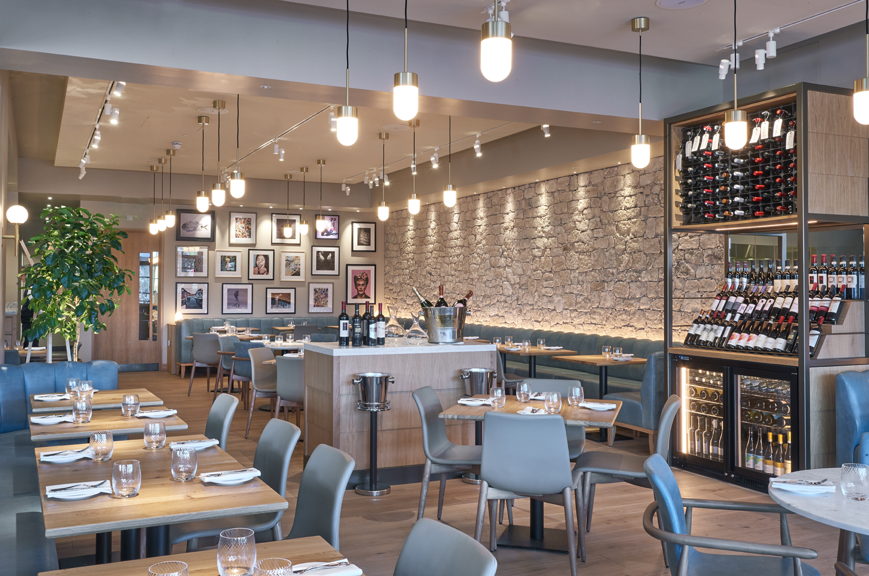 Restaurant - 12jnuwkdnab.jpg